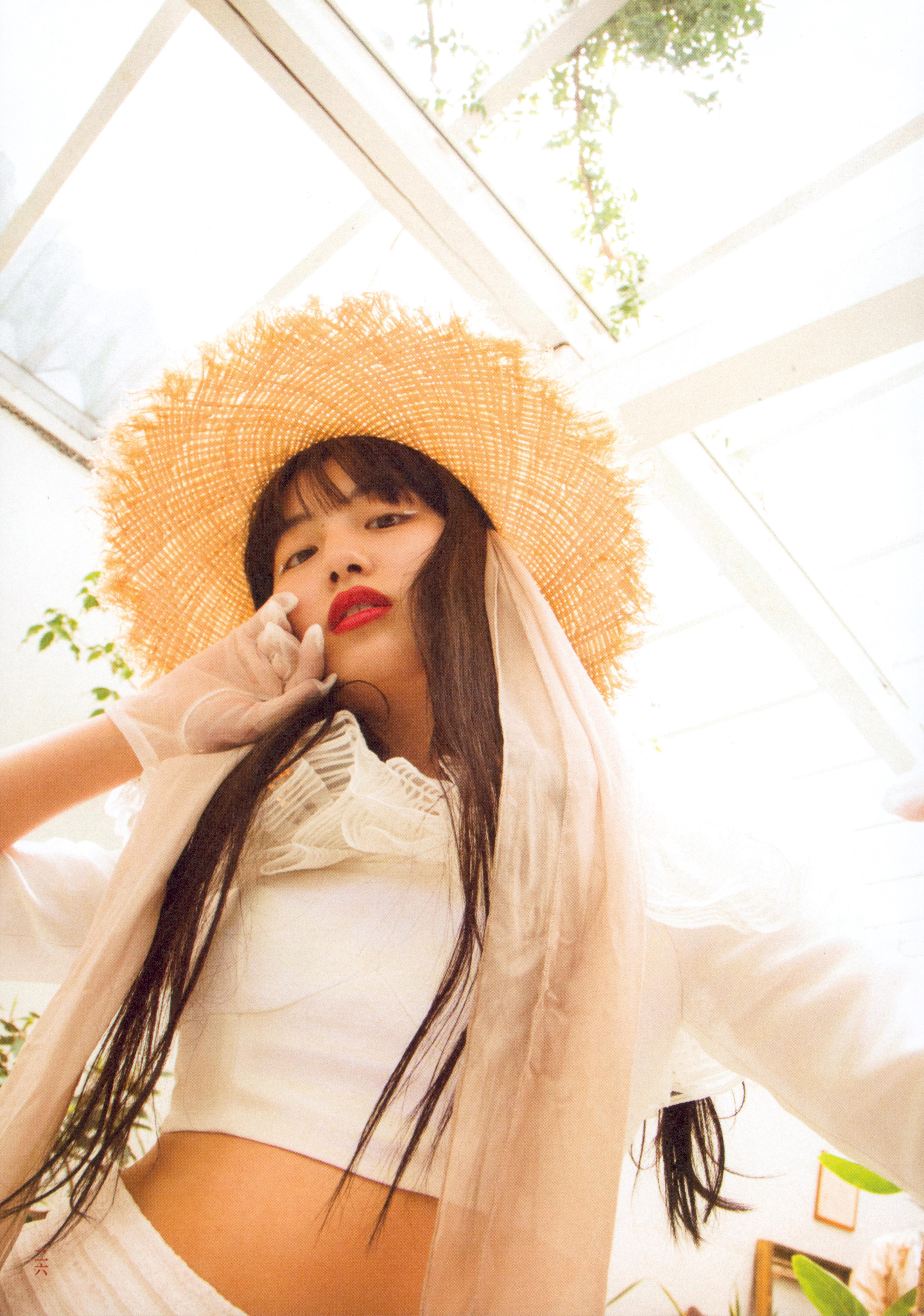 [Photobook] 鶴嶋乃愛フォトブック 恋と呼ばせて
