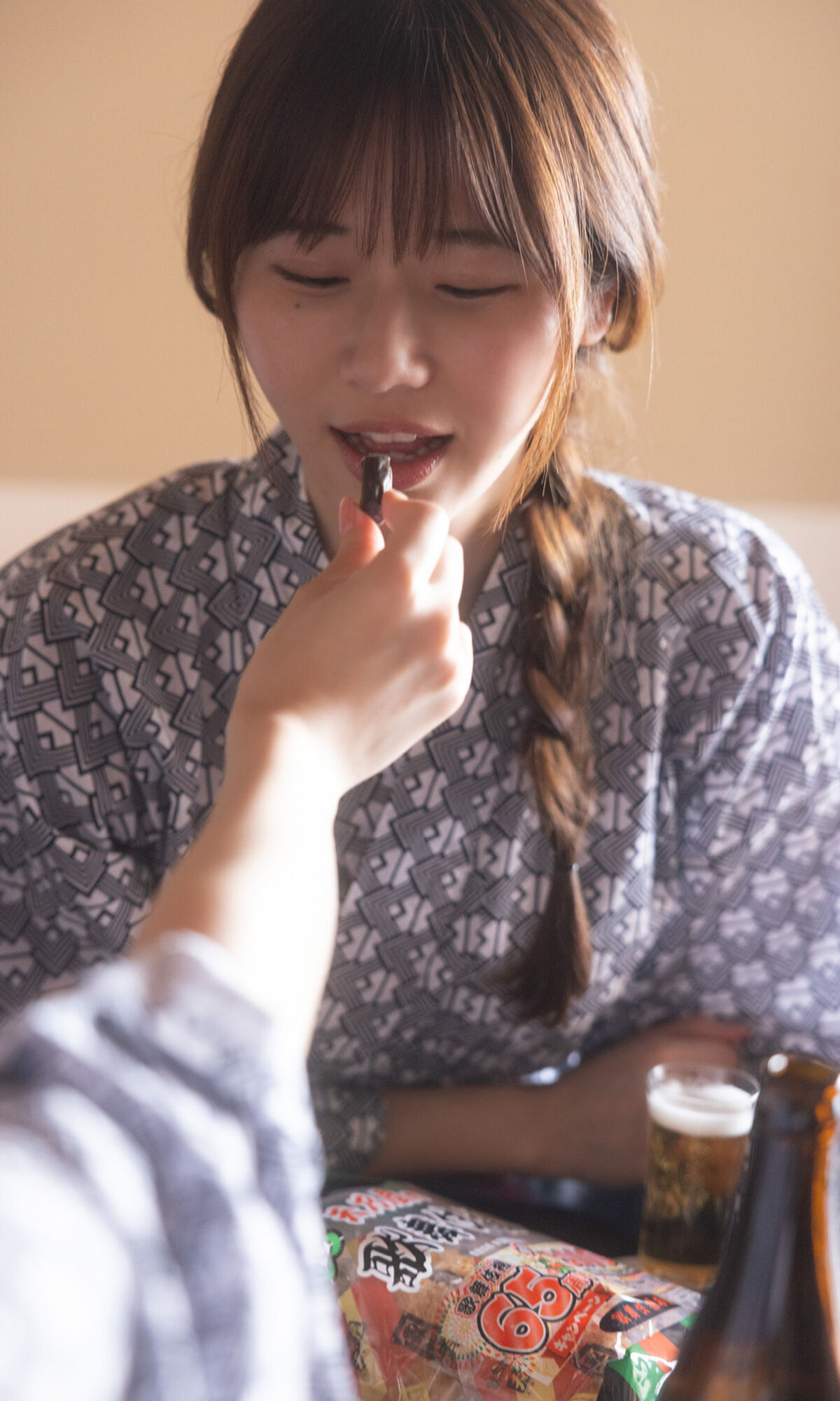 Kasumi Hasegawa 長谷川かすみ and Yui Ito 伊藤優衣 and Yuki Mizuhara 水原ゆき - デジタル限定