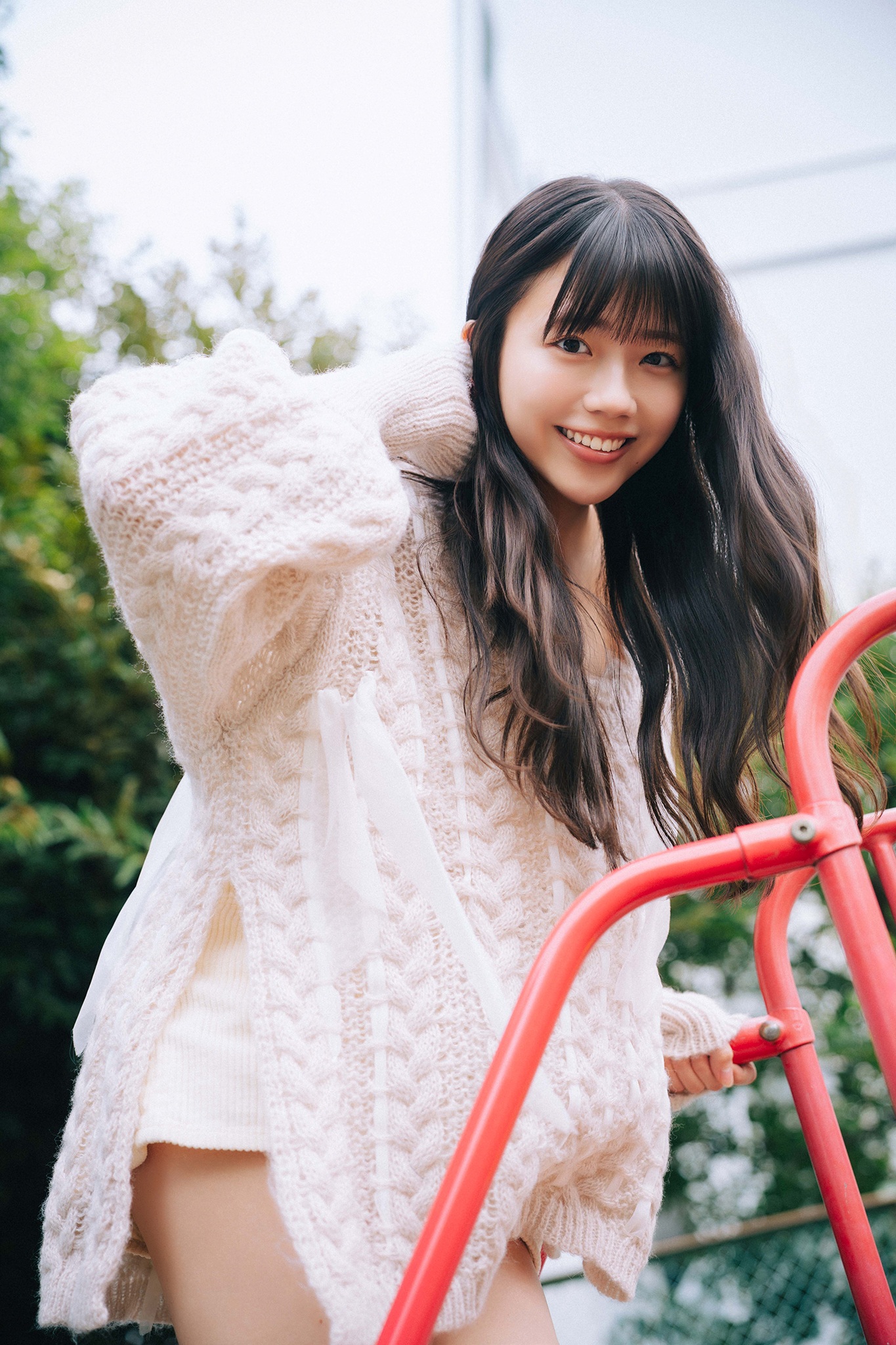 [Photobook] STU48 工藤理子「LOOK ME！！」【ヤングチャンピオンデジグラ】