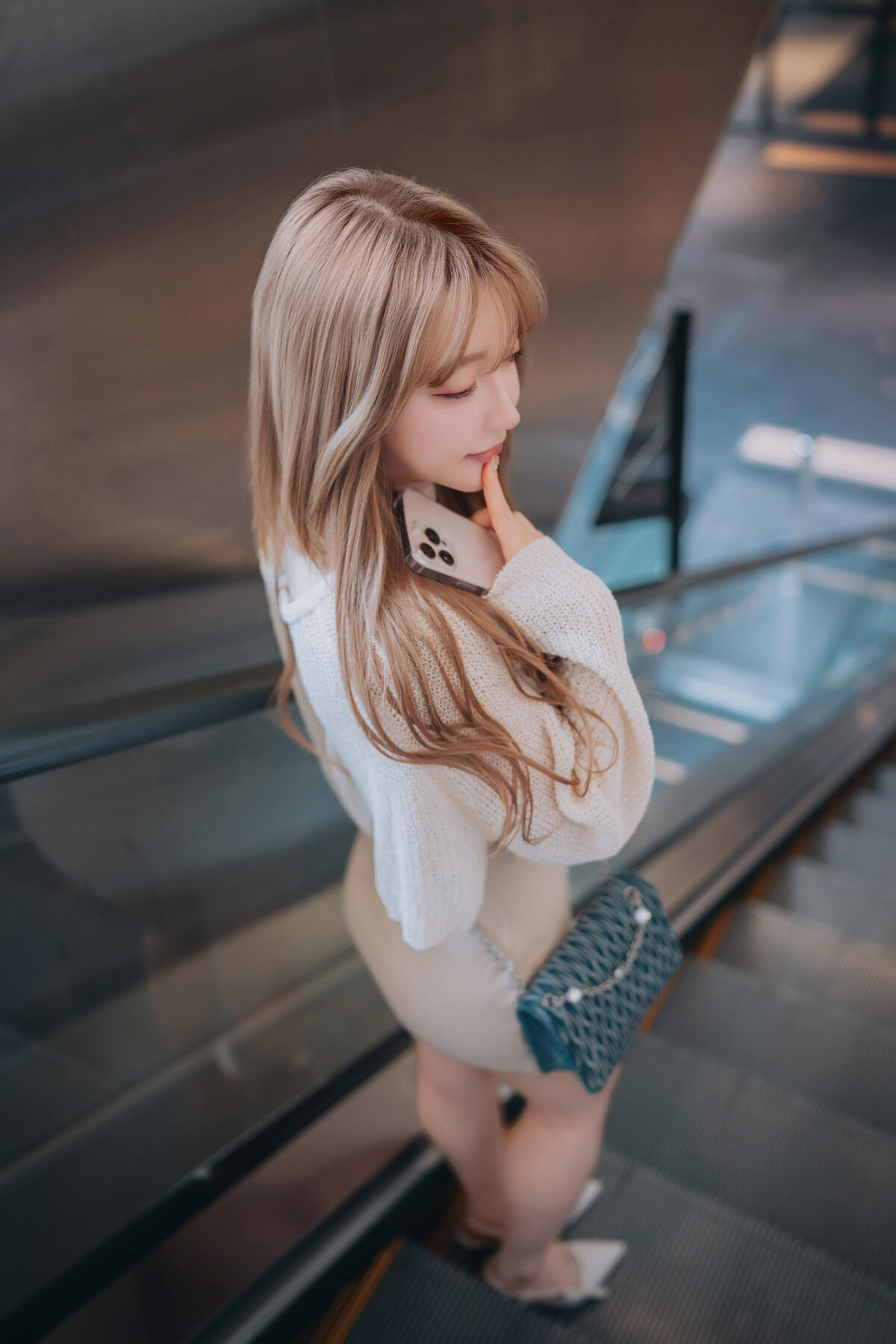 DJAWA Son Ye-Eun 손예은 - Happy Solo Birthday Part01