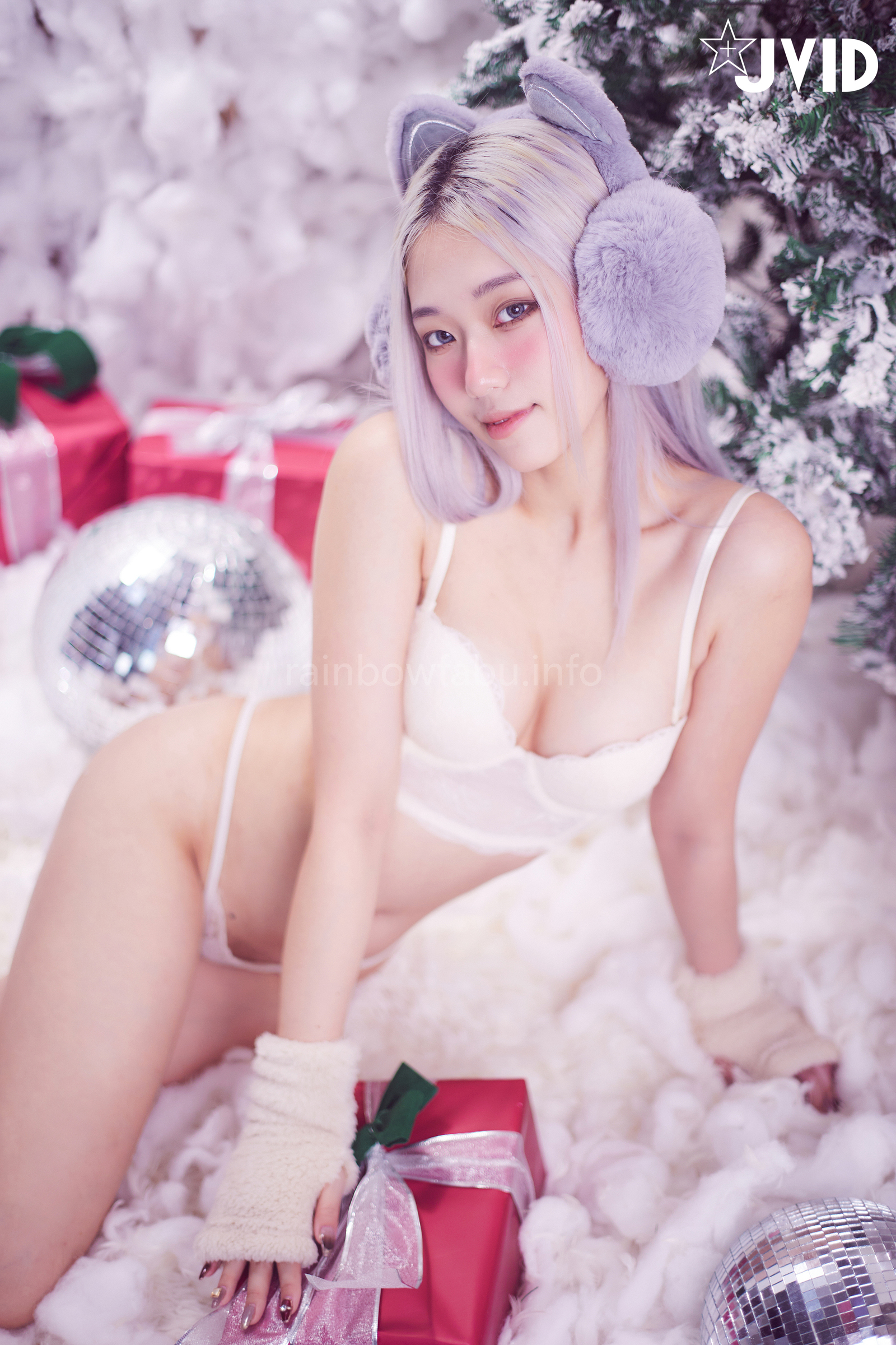 [JVID] Verna – 性感的愛死寂寞人雪女Verna陪你度過聖誕寒冬