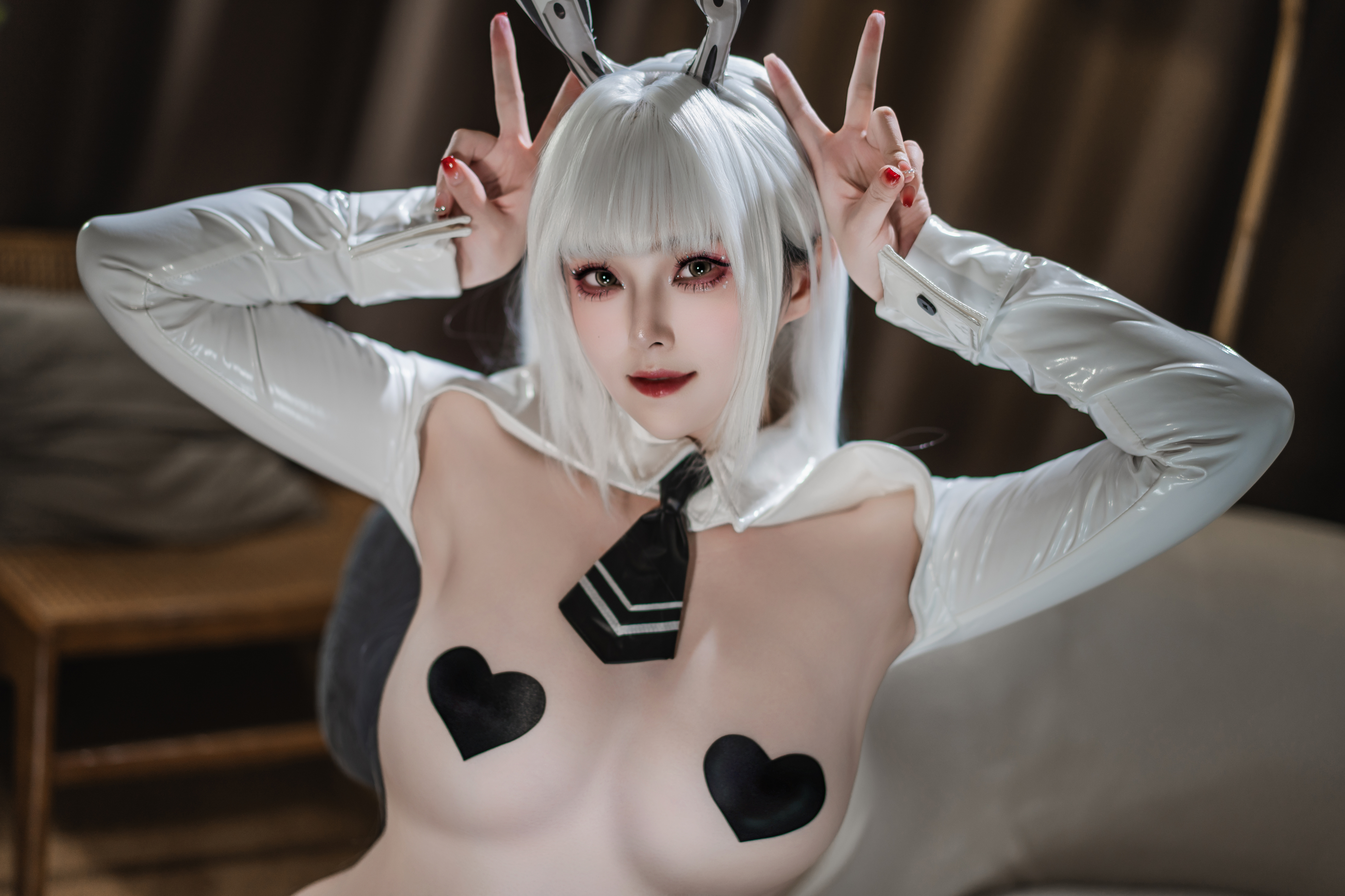[Cosplay] Natsuko夏夏子 Nikke胜利女神 布兰儿 逆兔女郎