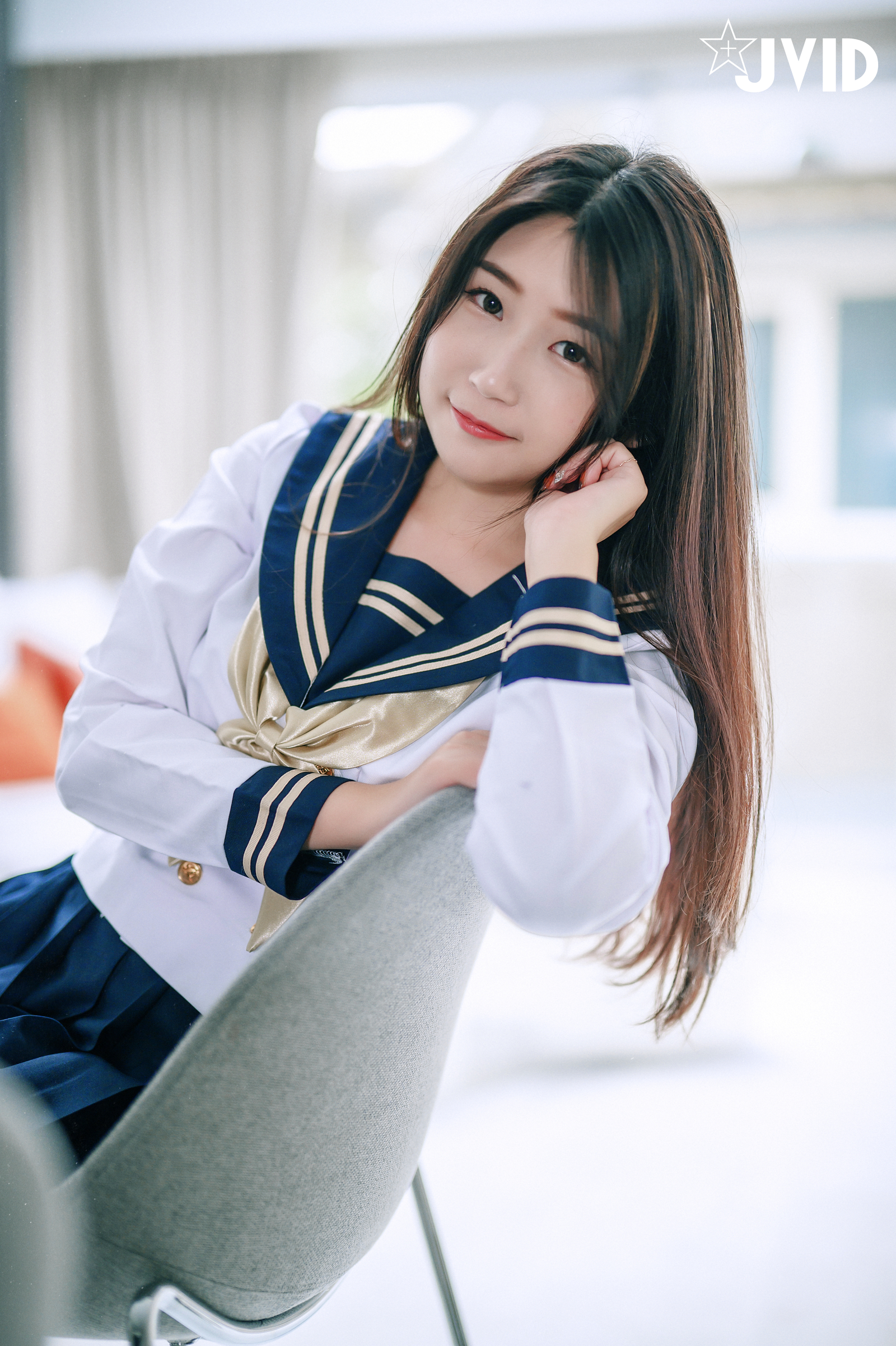 [JVID] 肉包Mini – 童顏巨乳的學生妹 肉包，放課後的特殊打工服務