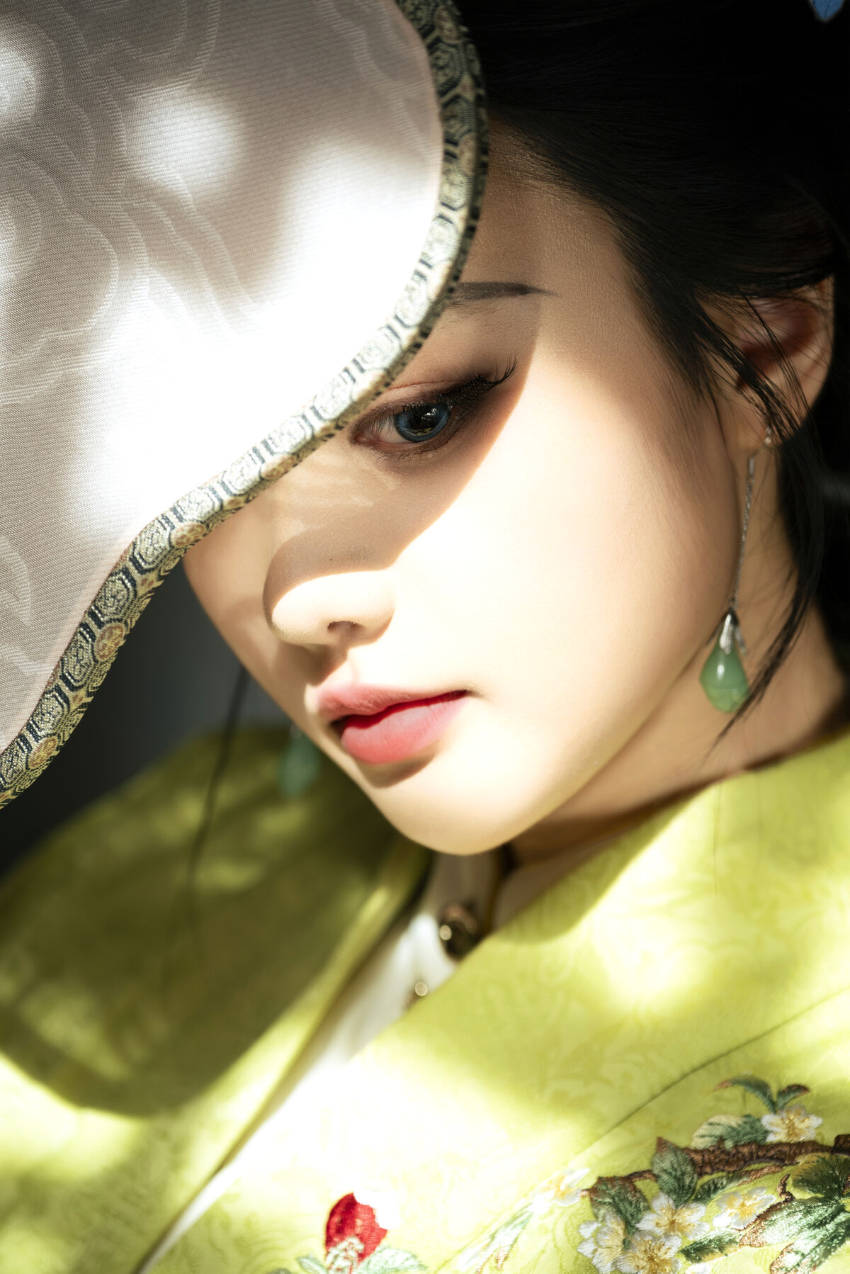 YiTuYu艺图语 Vol.10448 Yi Ming