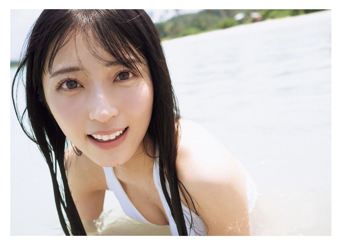 Airi Sato 佐藤綺星 - 1st写真集 天使の反射角度 Part02