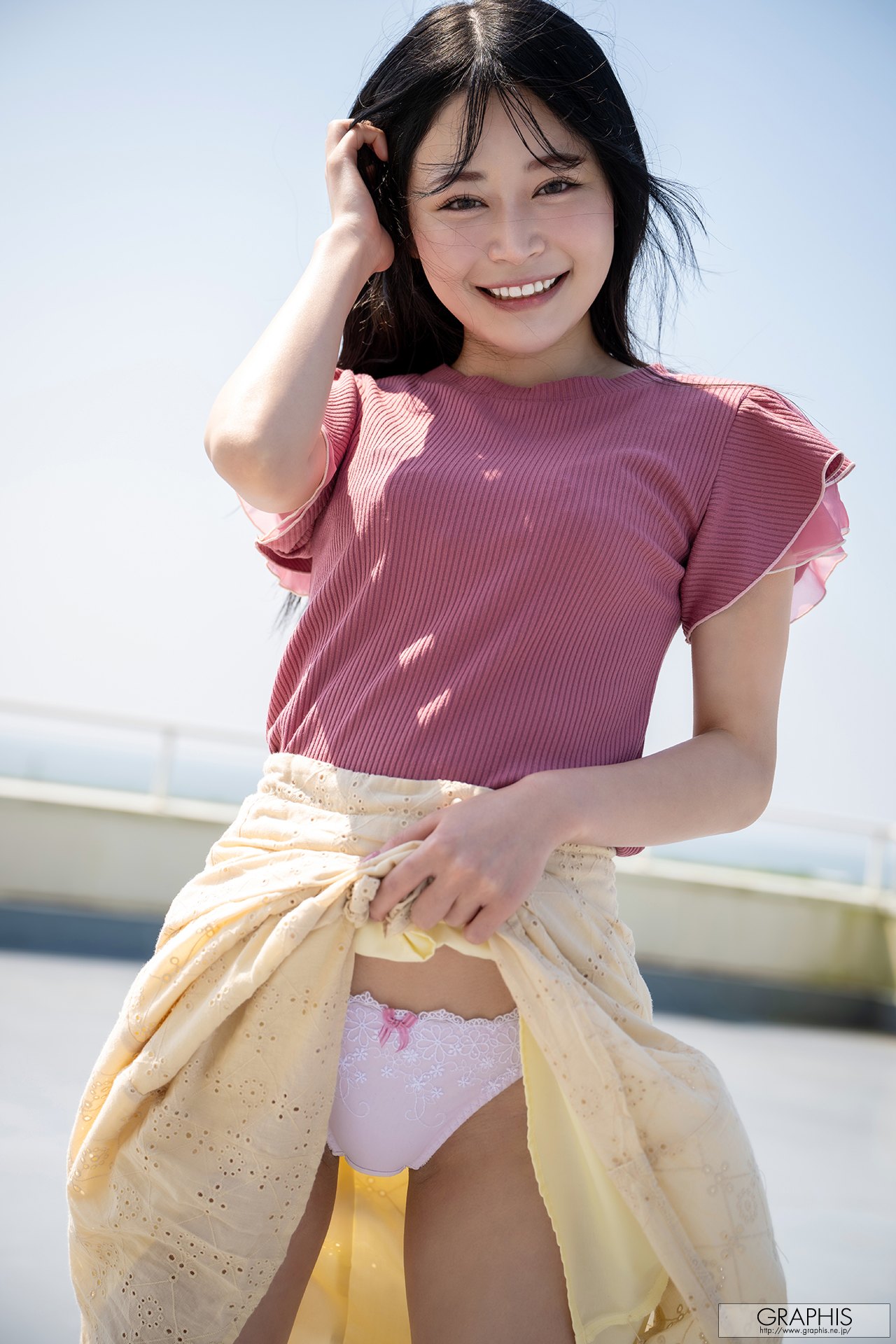[Graphis] Gals – Uta Hibino 響乃うた cheerful! vol.1