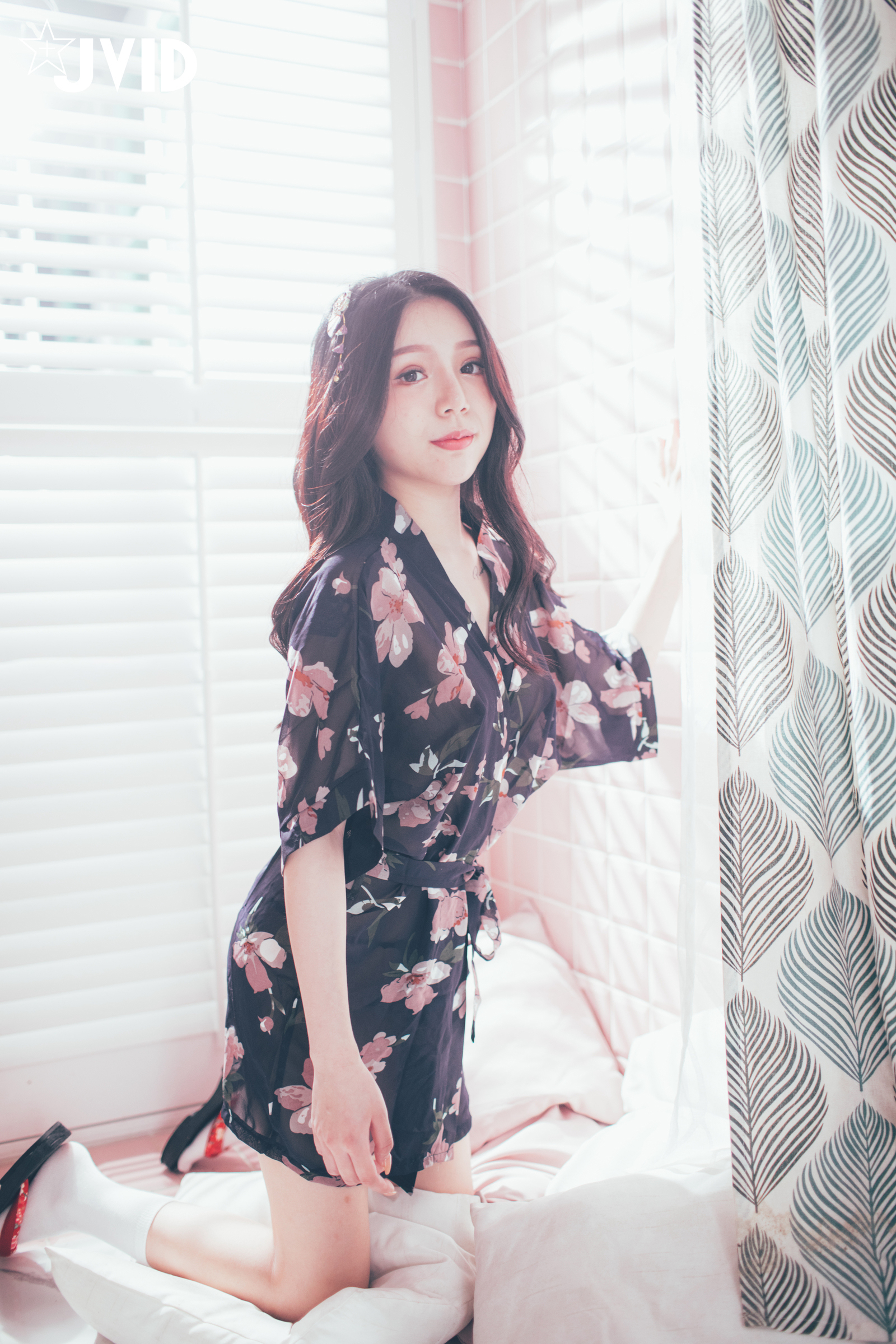 [JVID] 梵梵 – 天然美女梵梵 美麗無邪的笑容甜翻你的心
