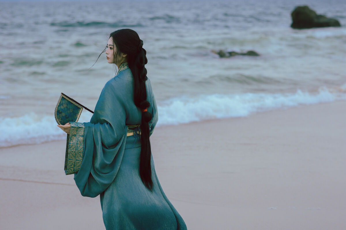 YiTuYu艺图语 Vol.10289 Qing Yi