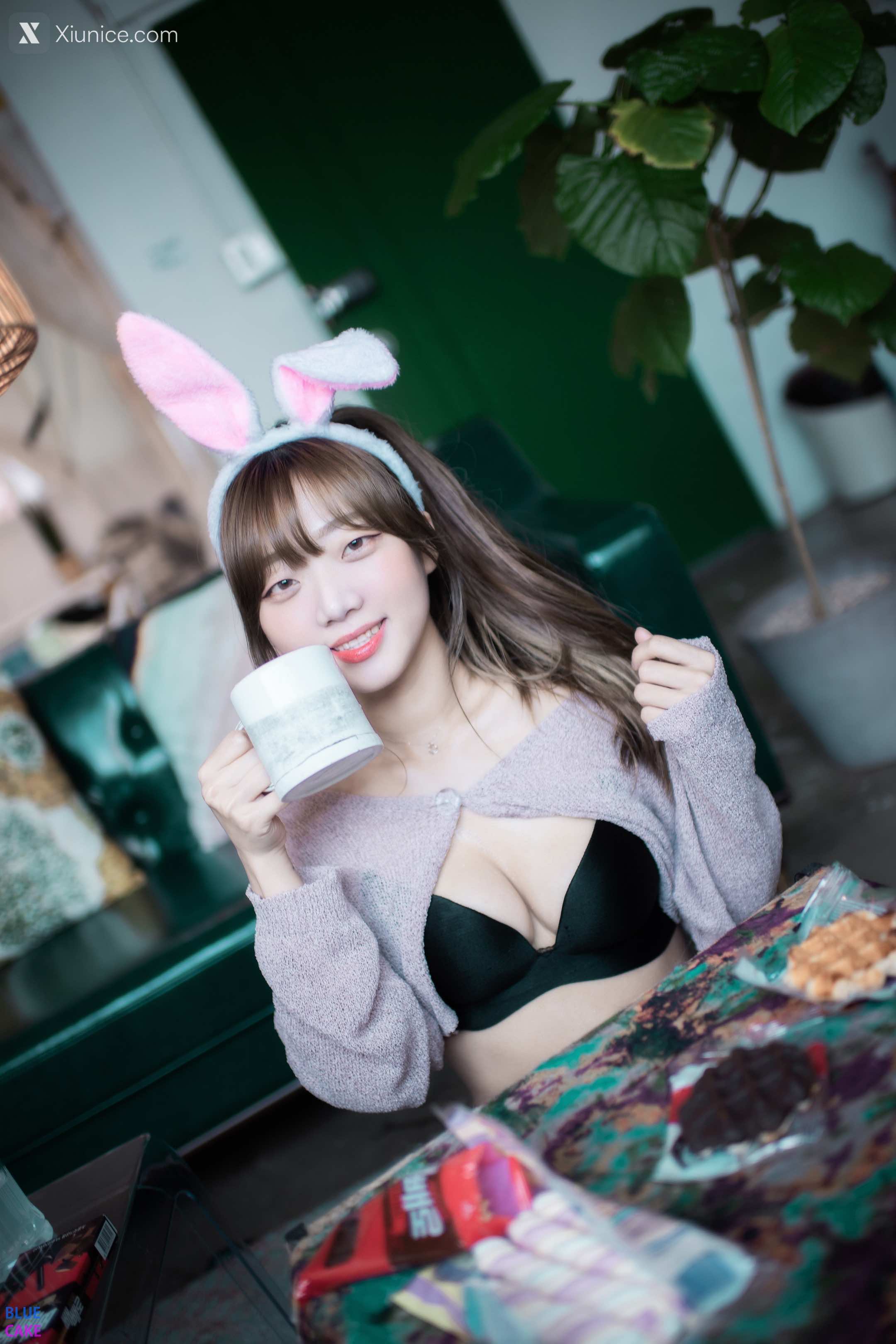 BLUECAKE Koby – Office Girl & Sweet Girl 4K