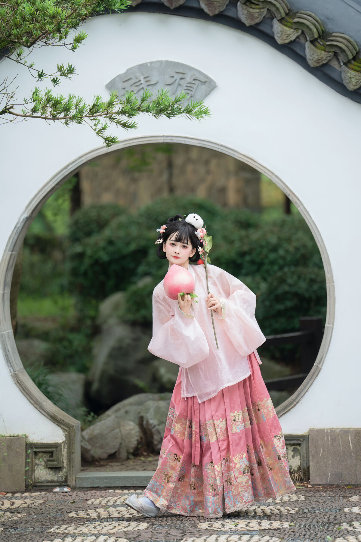 YiTuYu艺图语 Vol.10476 Jiao Yi Zhi Sui Sui