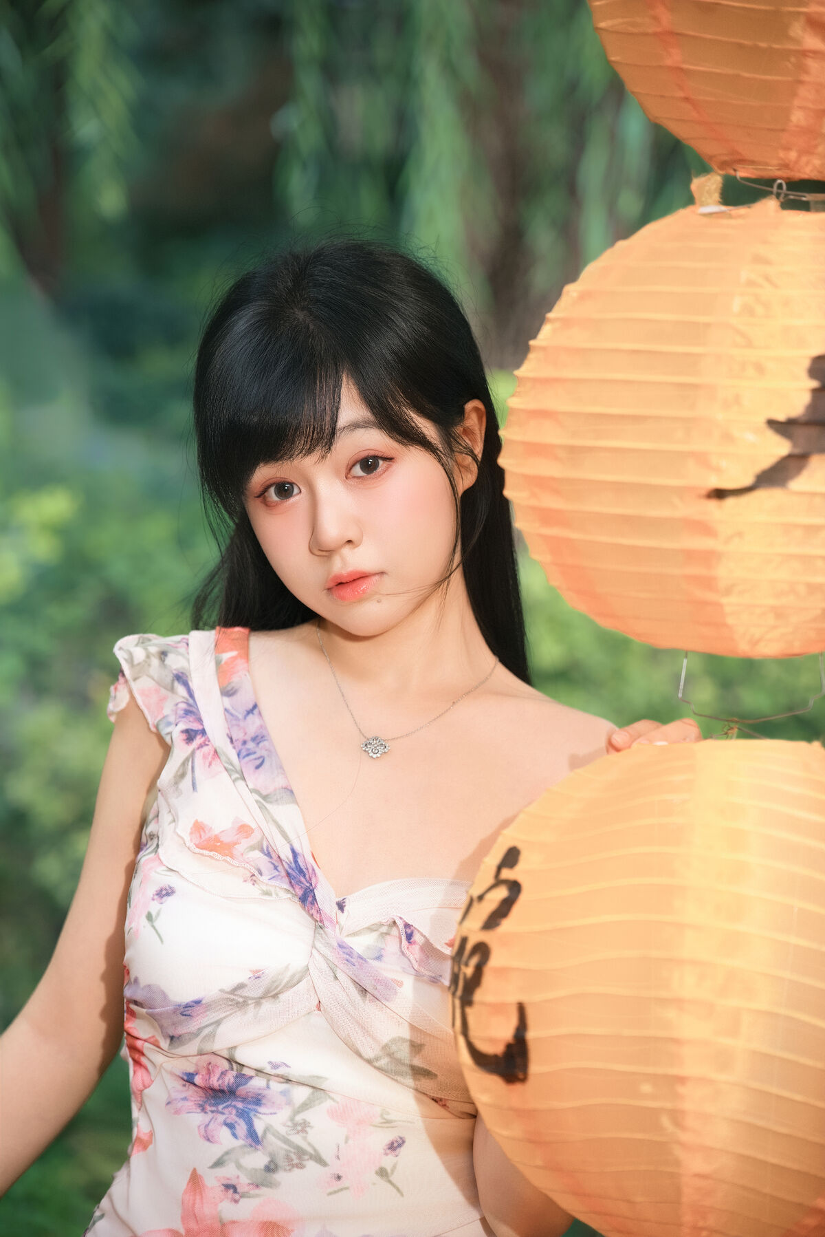 YiTuYu艺图语 Vol.10422 Yi Ming