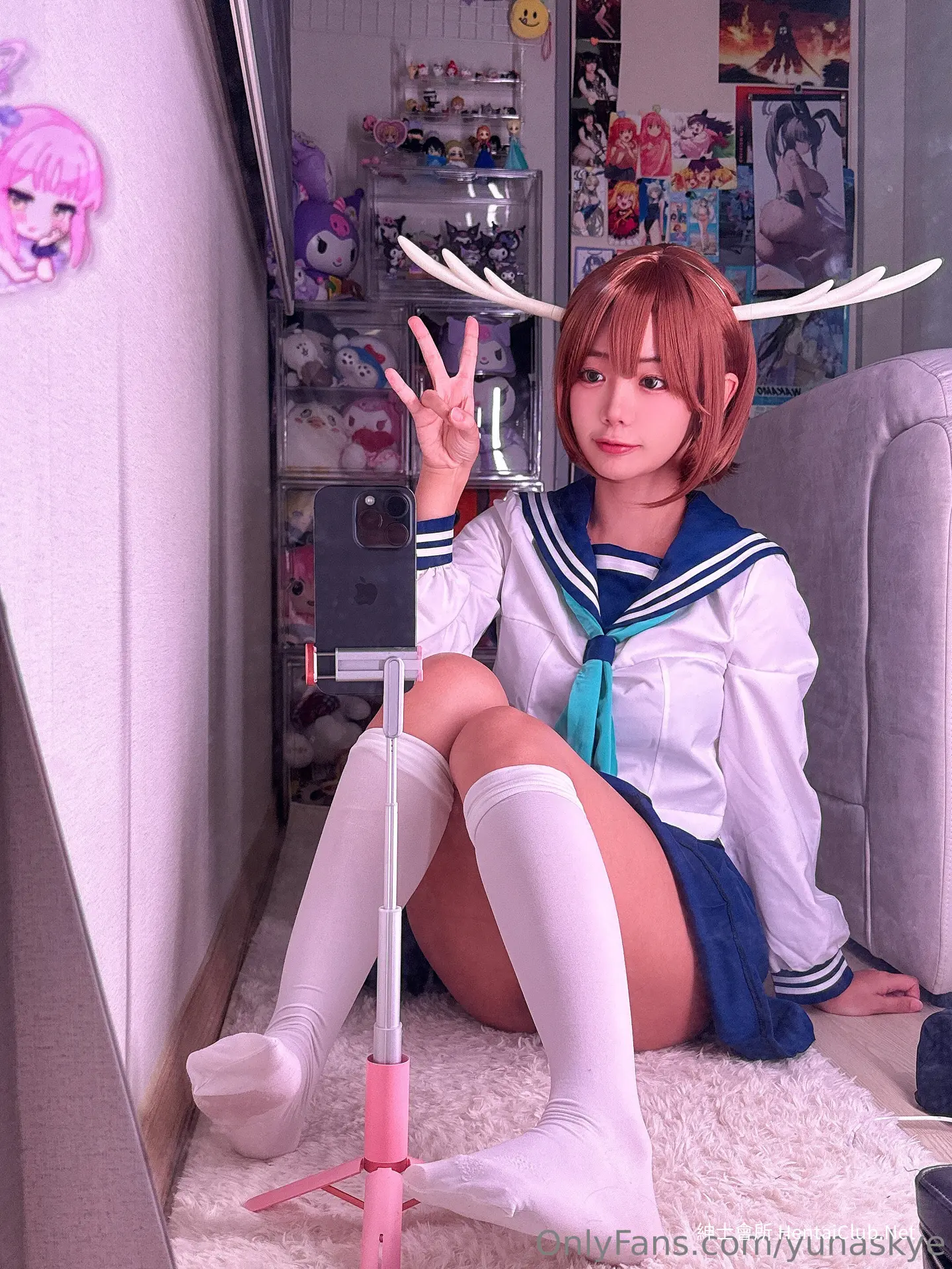 YunaSkye Shikonoko