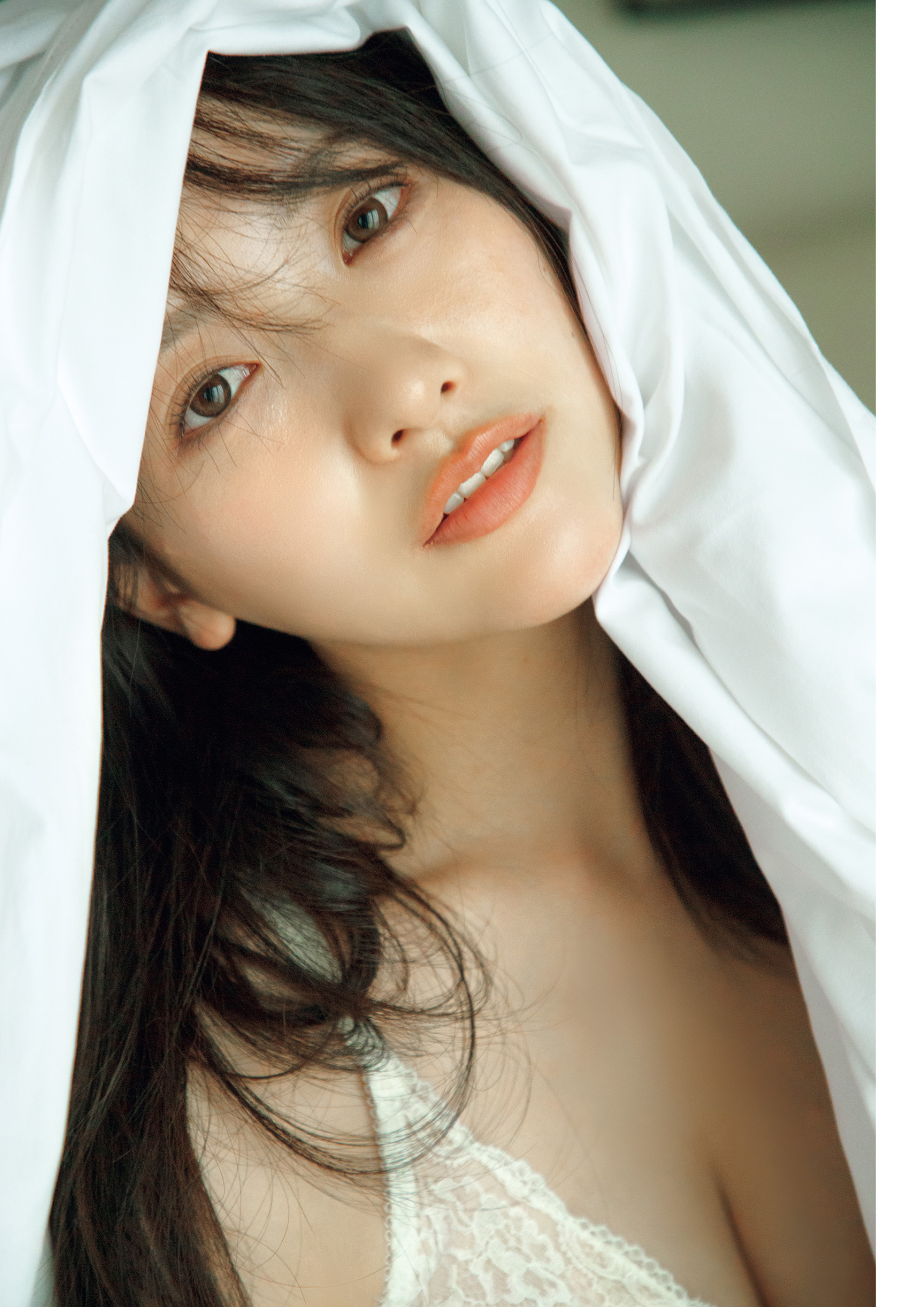 [Photobook] 2026.04.22 STU48 石田千穂サード写真集「天職」