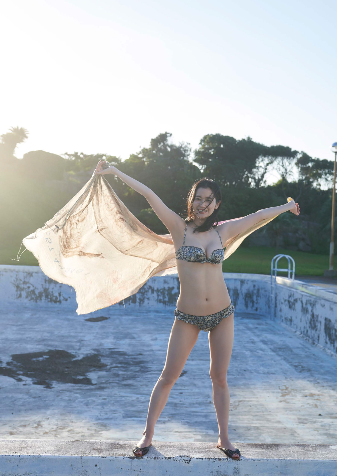 [Photobook] ワニブックス デジタル写真集 出口亜梨沙「fantastic」