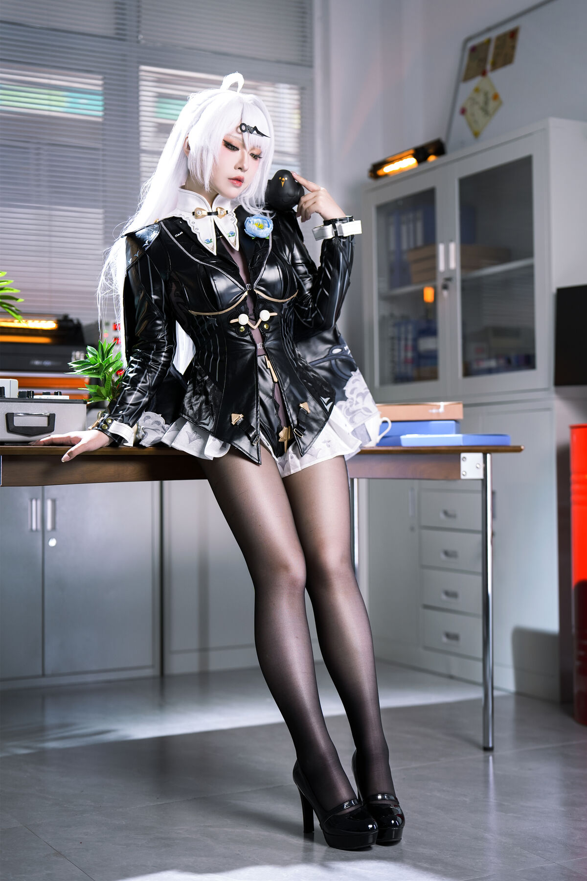 Coser@半半子 - 绝区零 儀玄師匠 墨形影踪