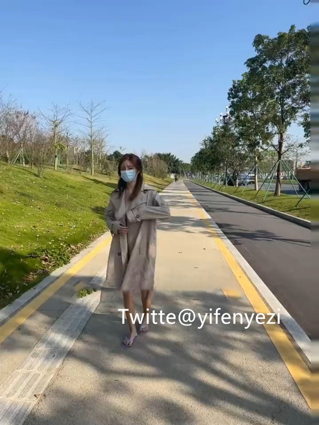 [OtherXXX] 一枫叶子： 人前露出极品露出合集