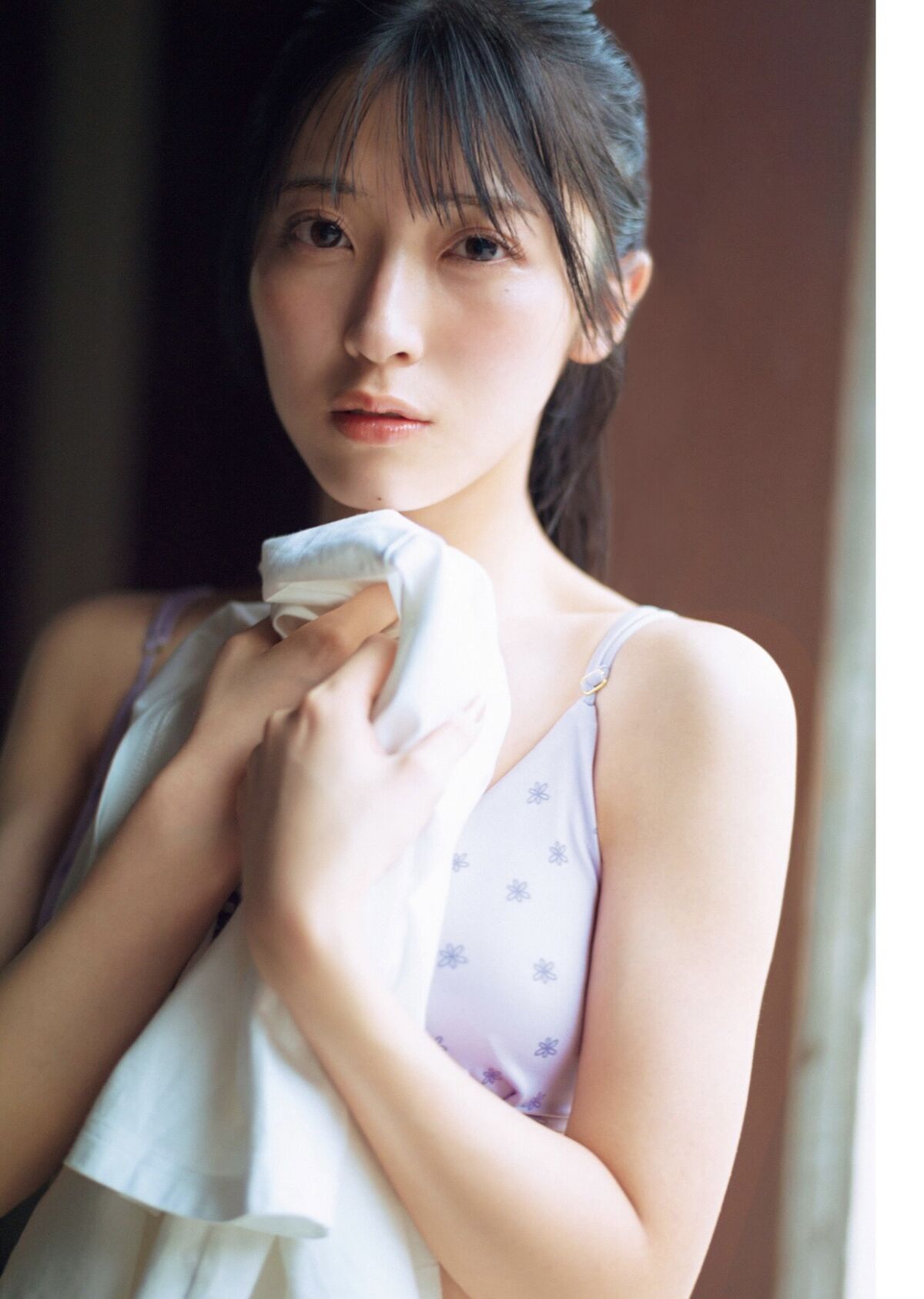 Airi Sato 佐藤綺星 - 1st写真集 天使の反射角度 Part01