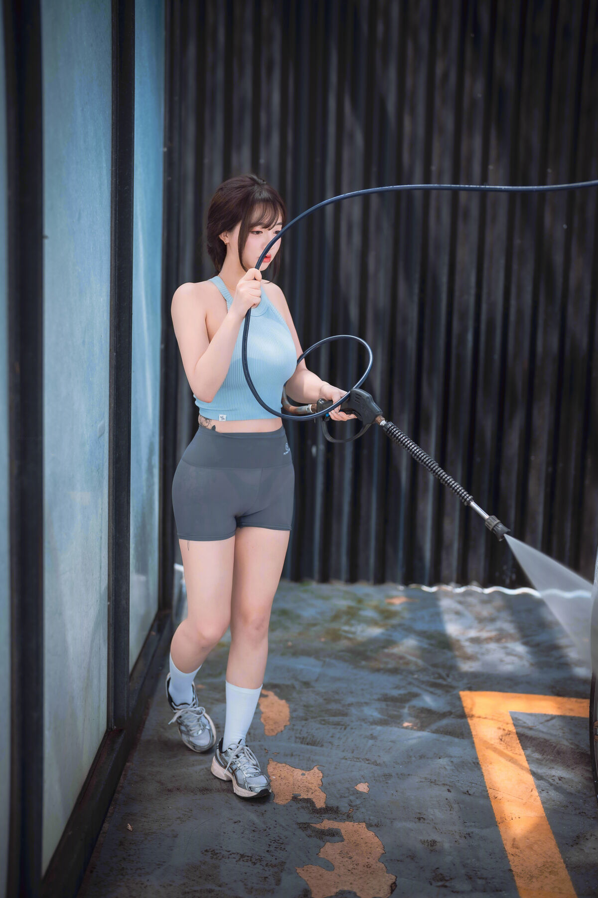 DJAWA Son Ye-Eun 손예은 - Wash My Car Part01