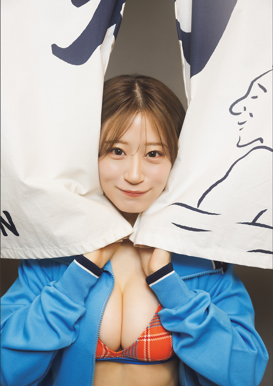 [Photobook] 2026.04.02 上西怜コスプレ写真集 ＃れーちゃんこれくしょん