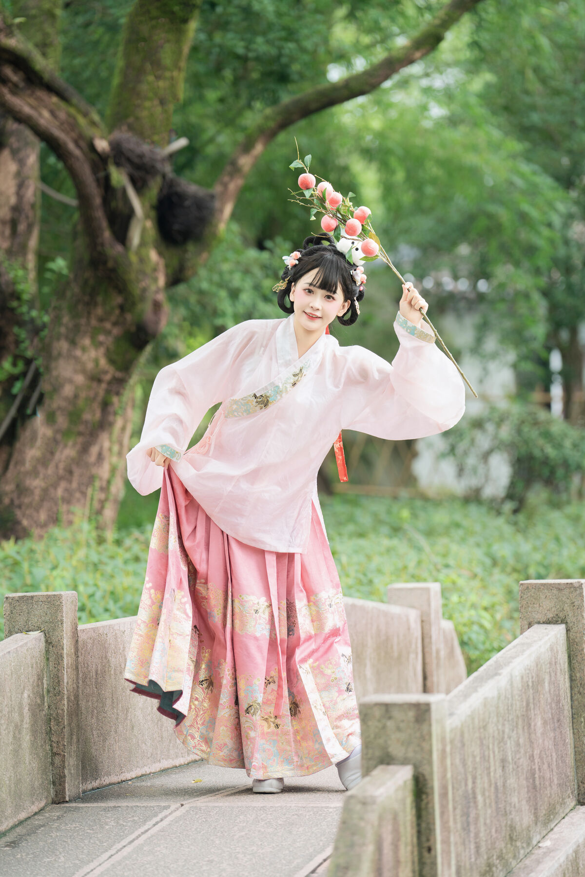 YiTuYu艺图语 Vol.10476 Jiao Yi Zhi Sui Sui