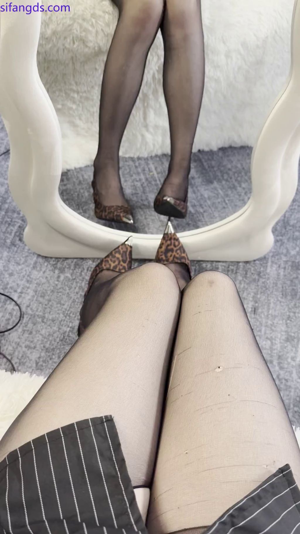 漂漂(泡泡): 白嫩丰满巨乳主播 定制裸舞道具自慰 私售一对一合集 104 漂漂(泡泡): 白嫩丰满巨乳主播 定制裸舞道具自慰 私售一对一合集