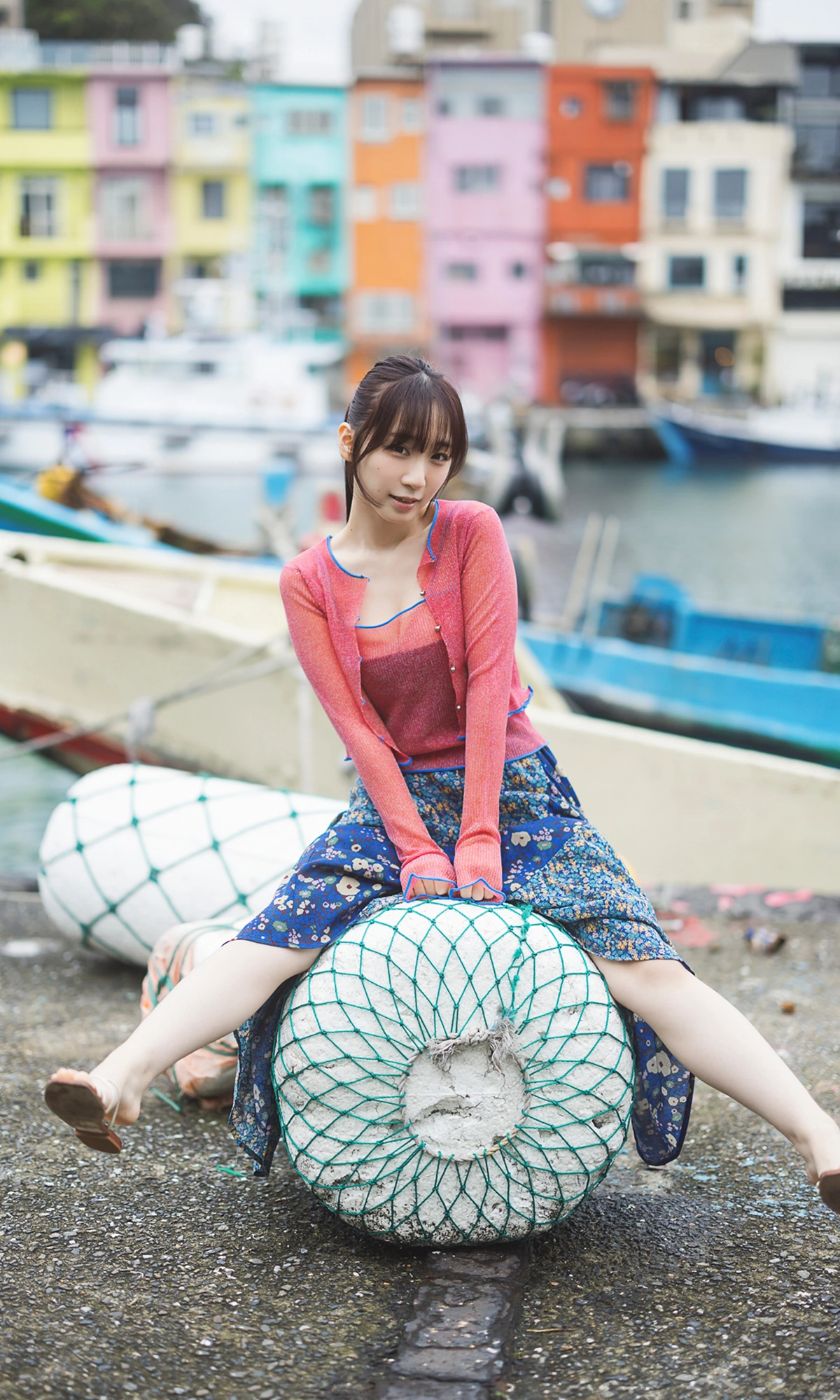 Moe Iori 伊織もえ, 週プレ Photo Book 「台湾旅情日記～prologue～」