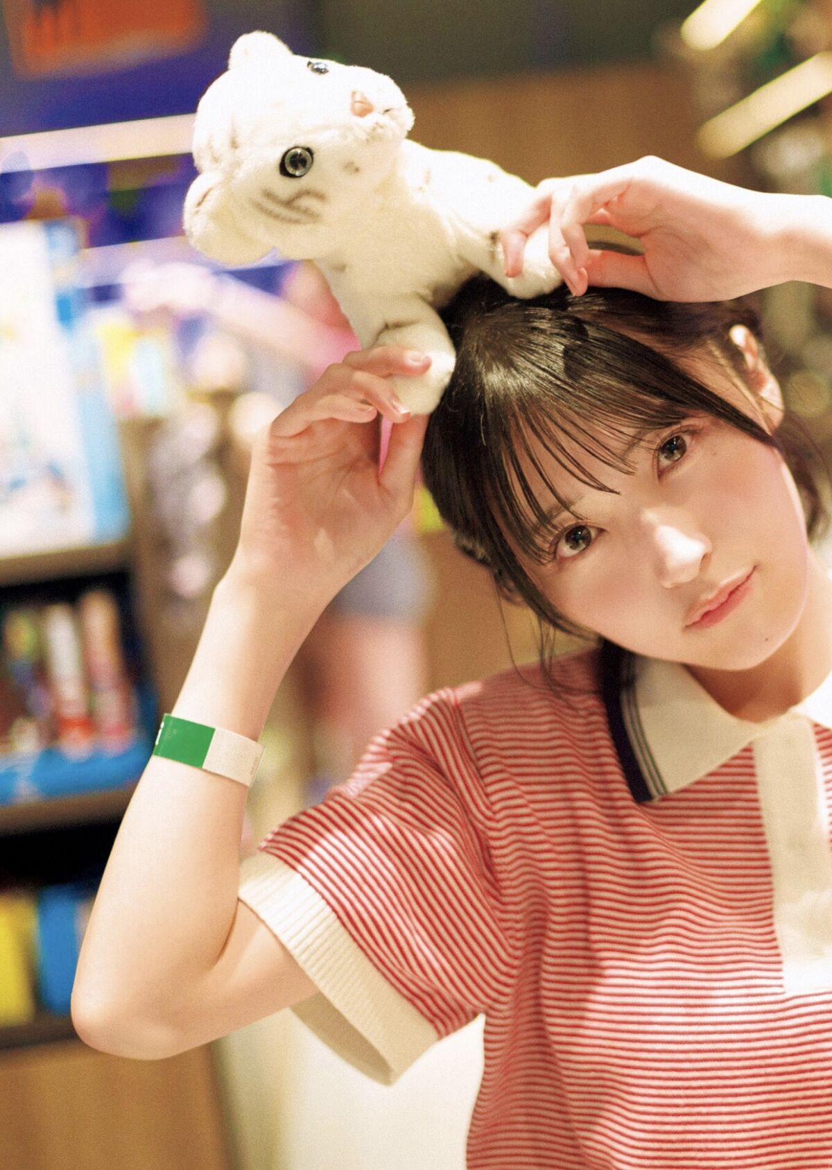 Airi Sato 佐藤綺星 - 1st写真集 天使の反射角度 Part01