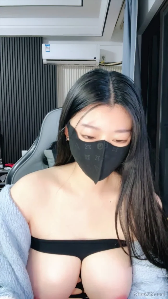 大萌妹F： 瞳孔海啸 稀有G乳 罕见波霸学妹摇舞奶子狂甩