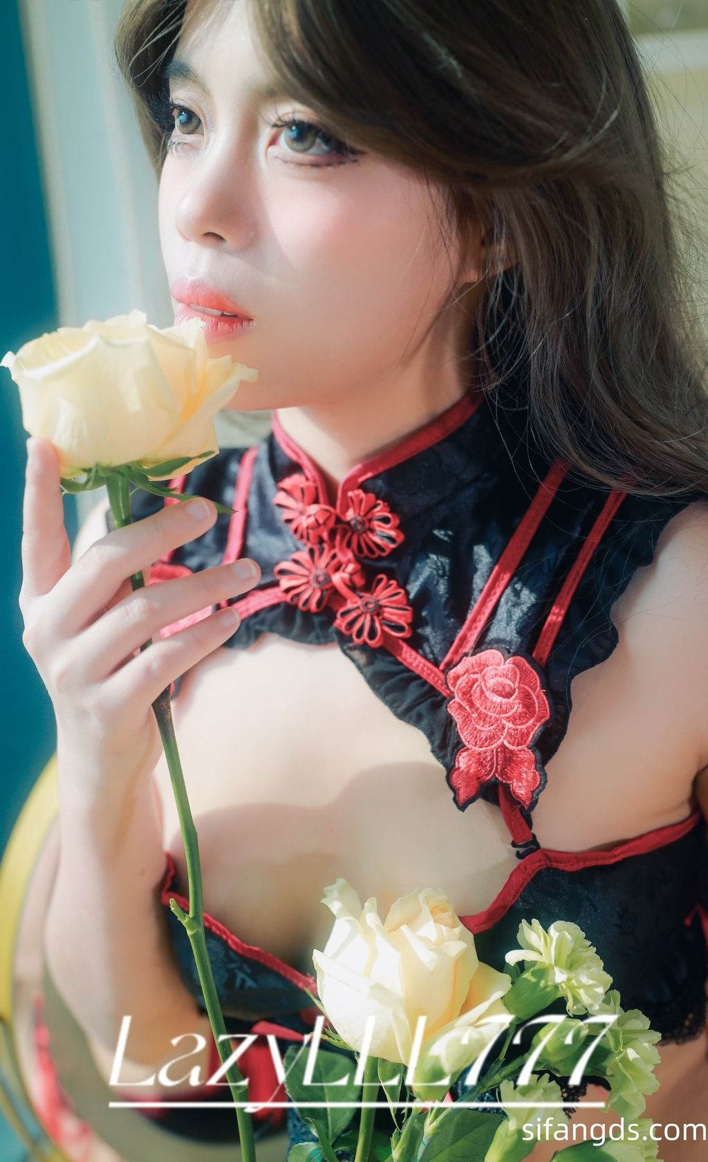[OtherXXX] LazyLLL777(阿七)： 网红摄影师 全尺度唯美私拍