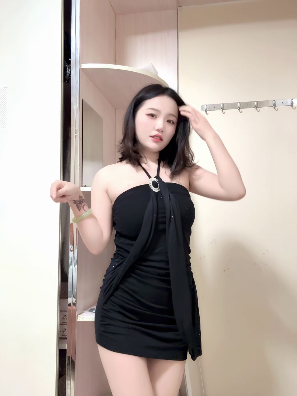 周周乖崽： 可爱小姐姐 私人定制巨乳露脸炮机秀 #02