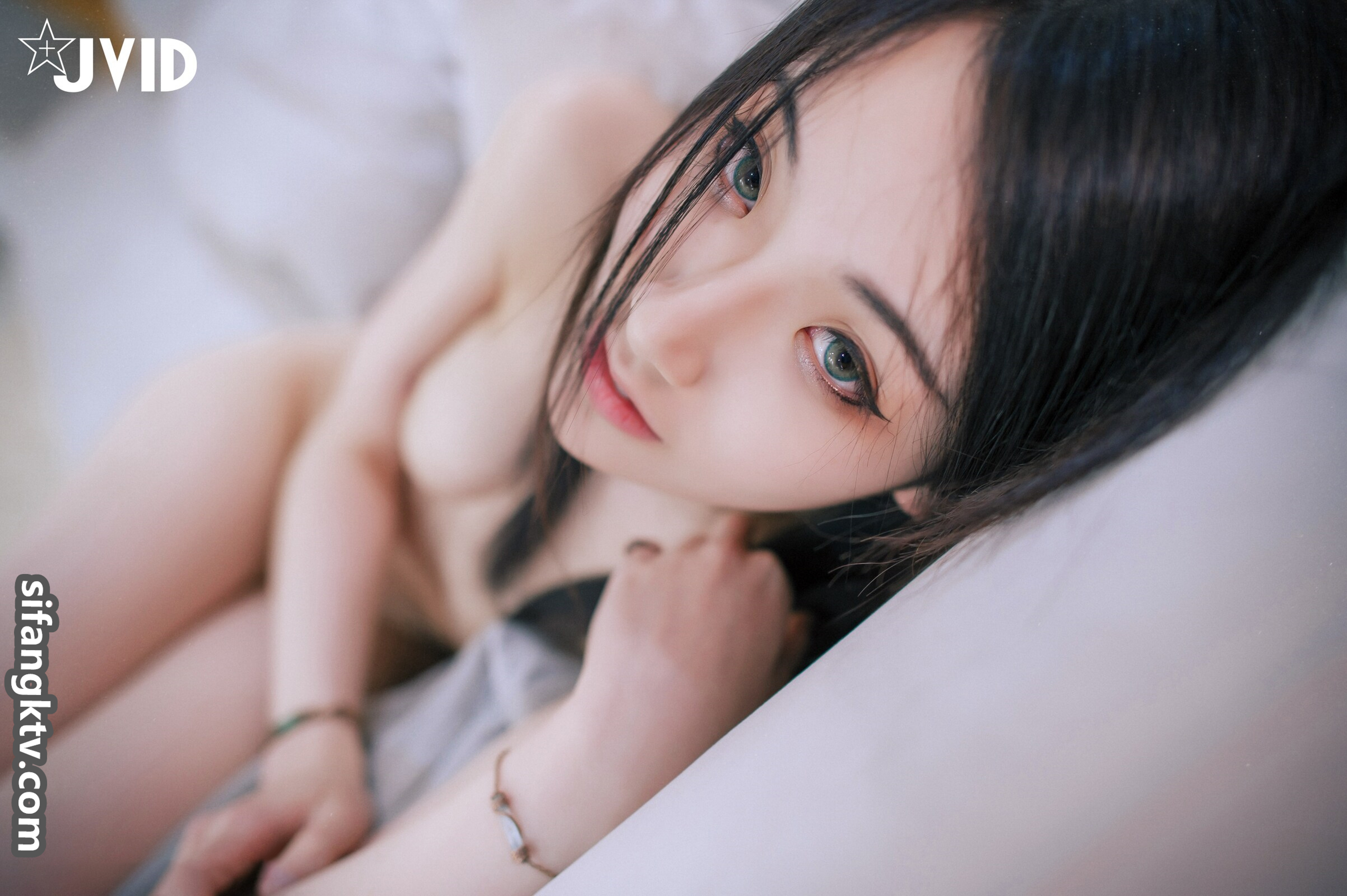 [JVID] 阿黎 – 旅行日租的艷遇阿黎