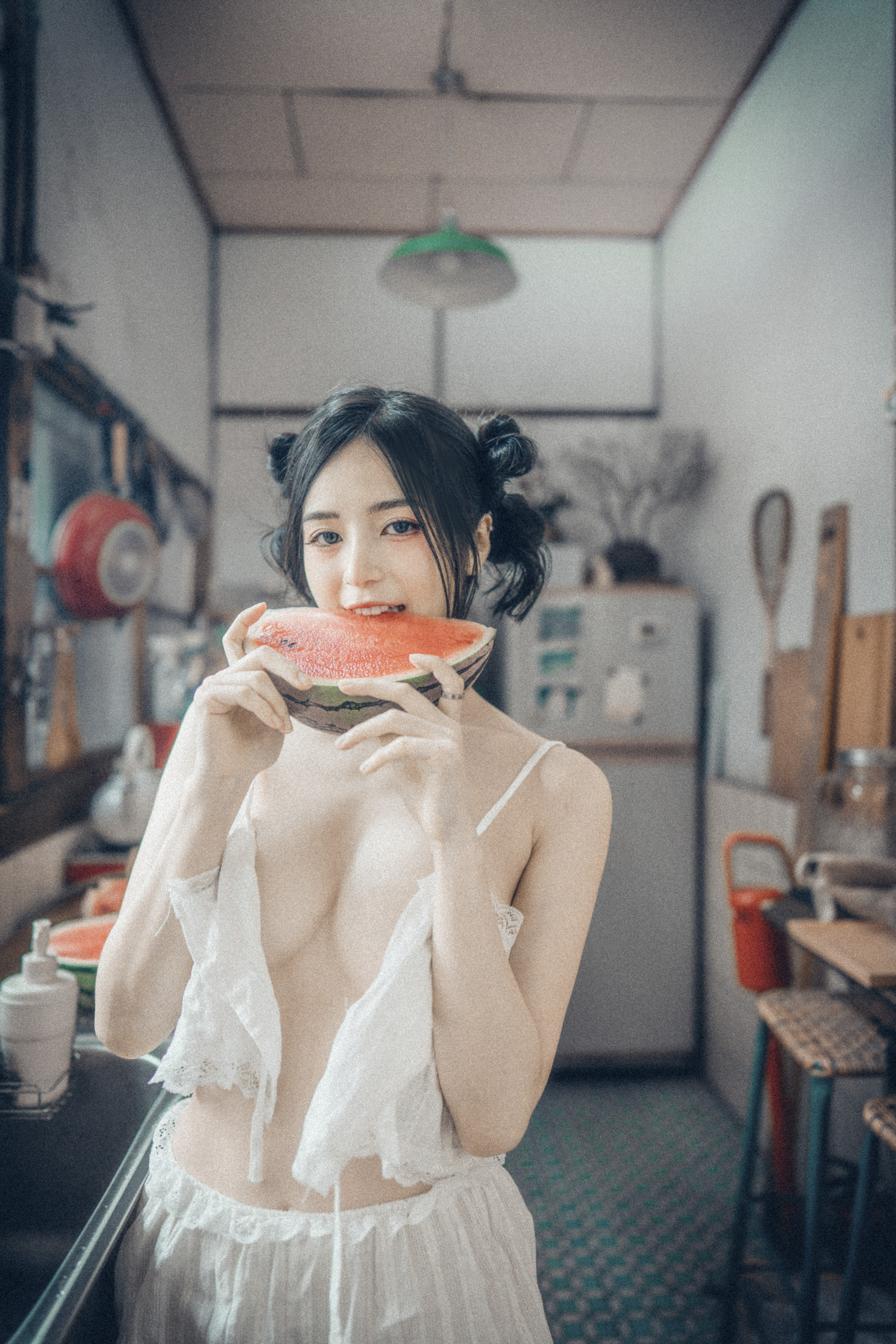 [JVID] 辰辰 – 生日最大尺度呈现-实体写真电子版