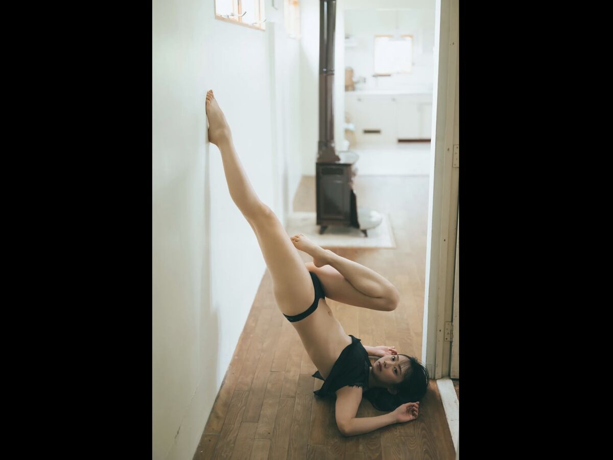 Nanako Aizawa 相沢菜々子 - FRIDAYデジタル写真集 無防備なスーパーBODY Vol.2