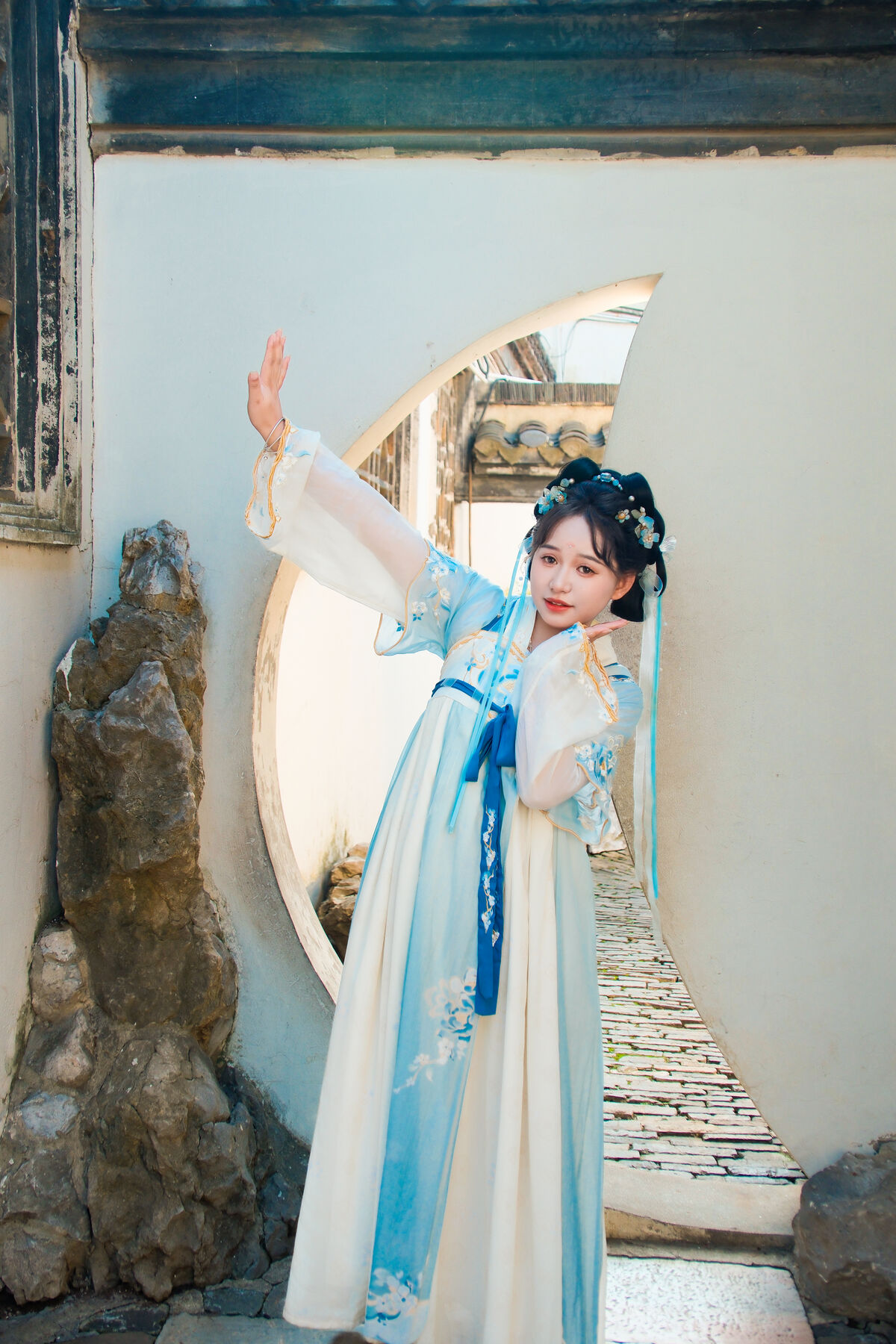 YiTuYu艺图语 Vol.10536 Yi Ming