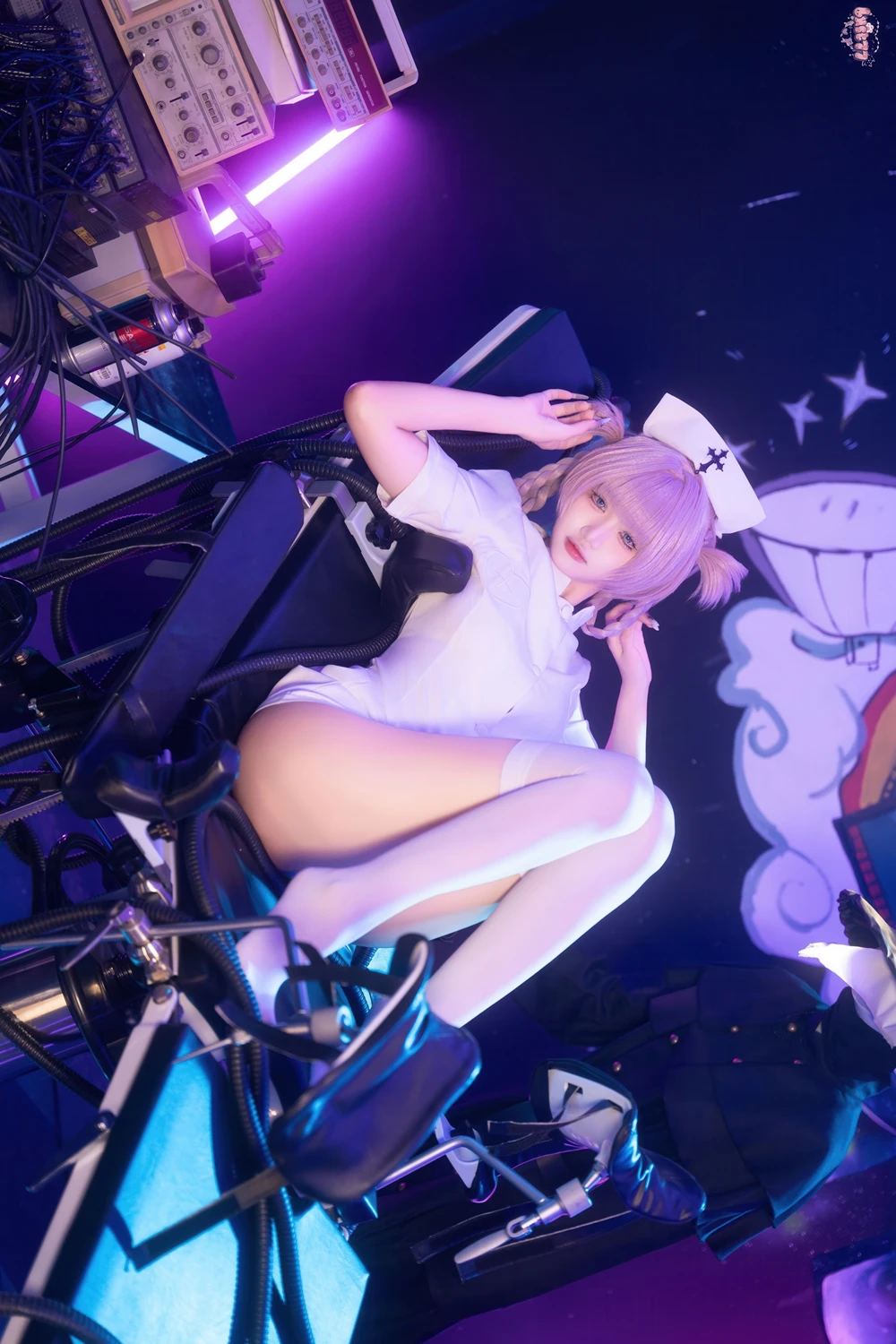 Cosplay 柒柒要乖哦 – 彻夜之歌 护士服小荠