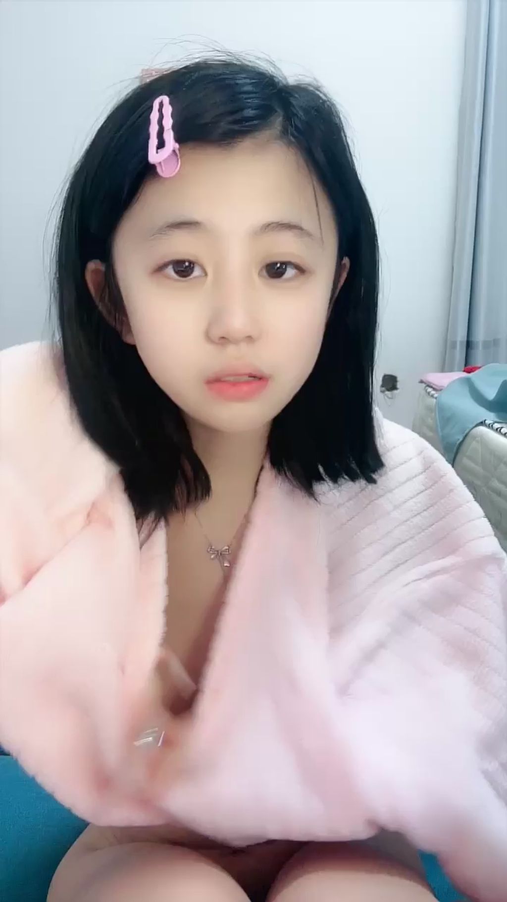 小祺饿了: 清纯白嫩学妹裸舞 美乳一线天粉鮑 25 小祺饿了: 清纯白嫩学妹裸舞 美乳一线天粉鮑