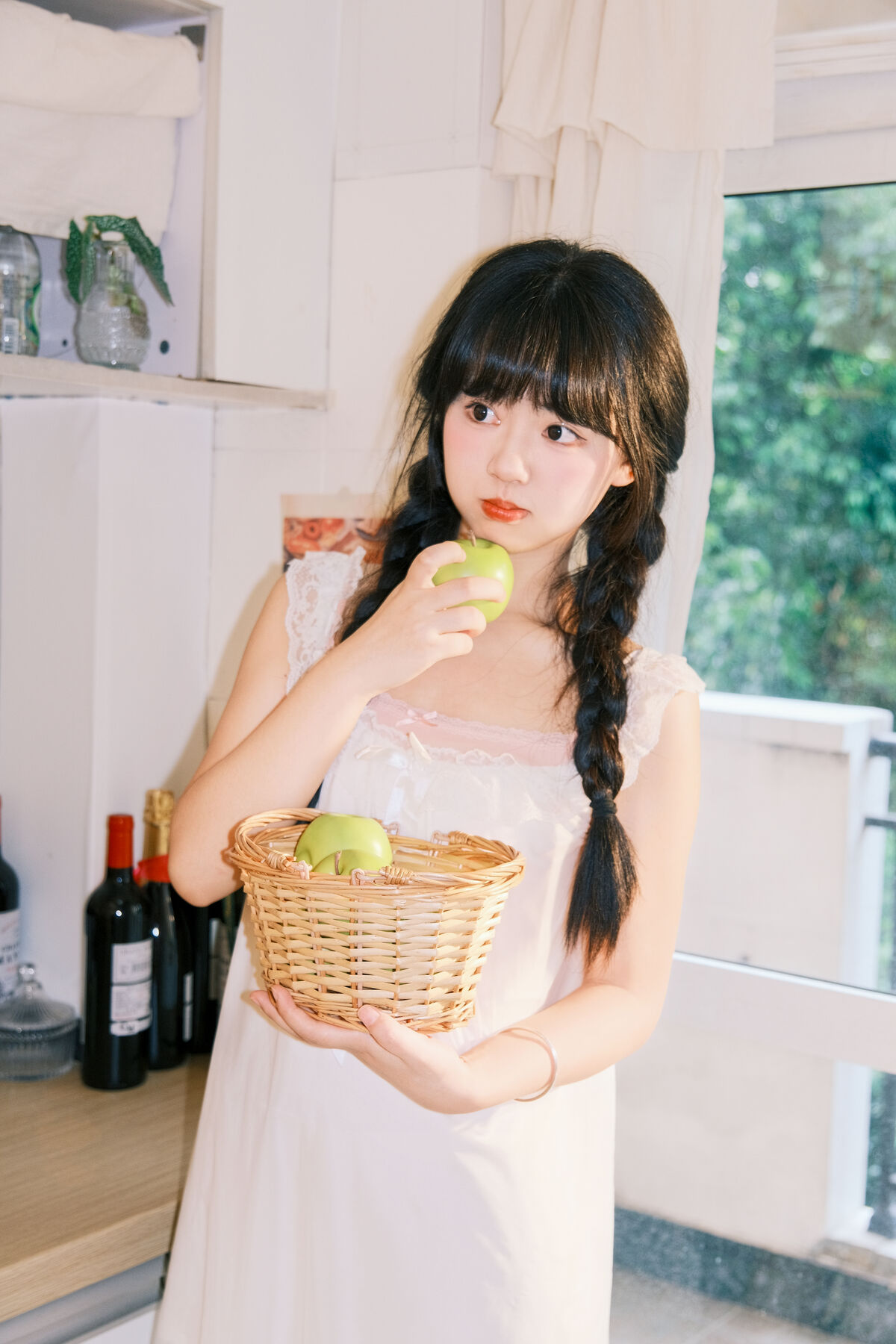 YiTuYu艺图语 Vol.10240 Xiao Li Hua Er
