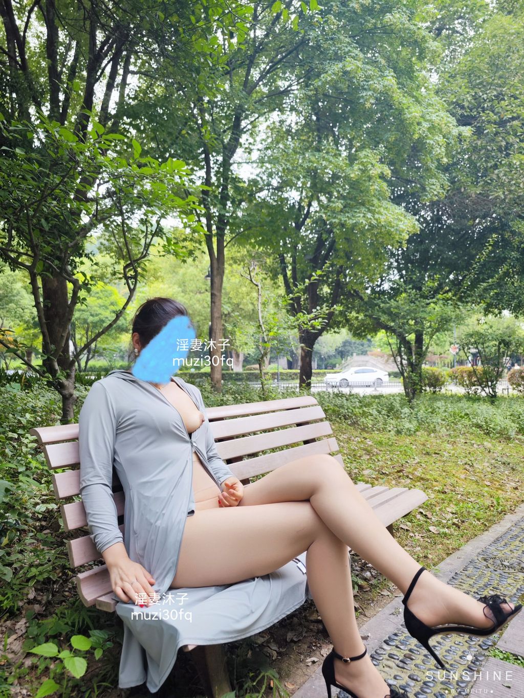 [OtherXXX] 沐子： 人前露出极品人妻