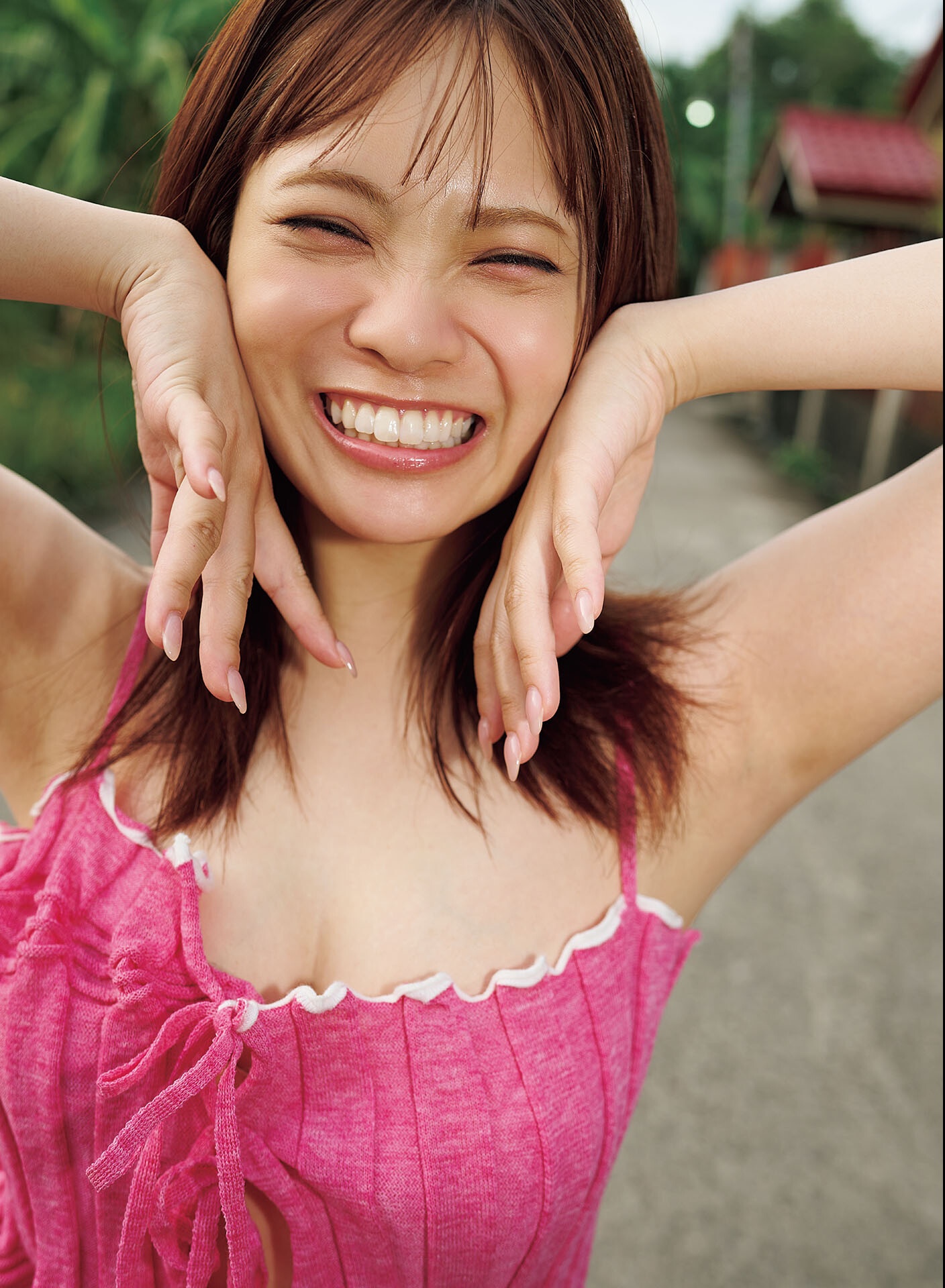 [Photobook] 宮田愛萌 Lilas【DMM限定アザーカット付き版】
