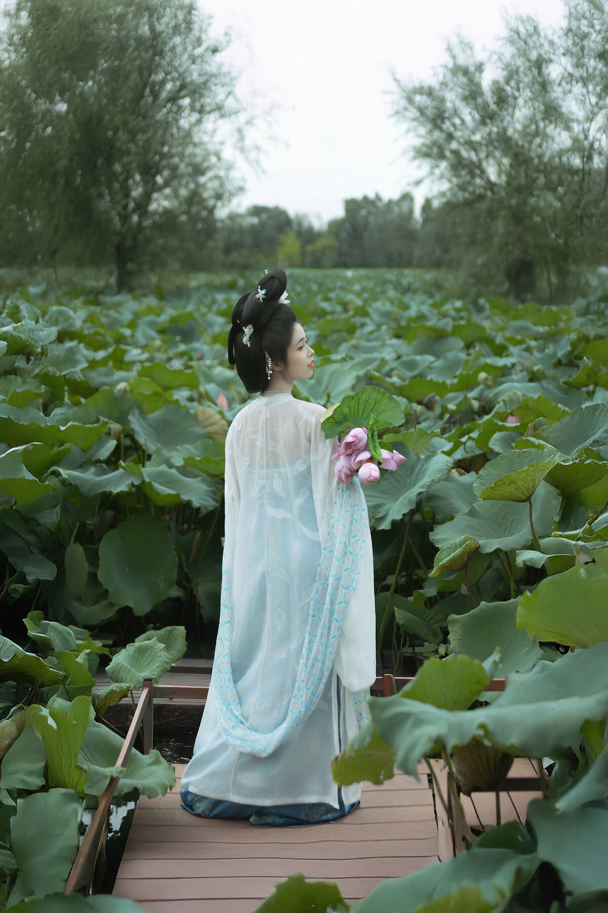 YiTuYu艺图语 Vol.10268 Mao Jiang