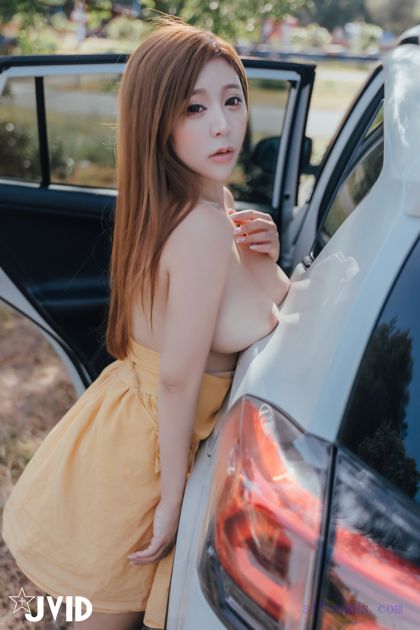 [JVID] 本壘奈 – 我與本壘奈在車內劇烈搖晃體驗極致快感!!!!!