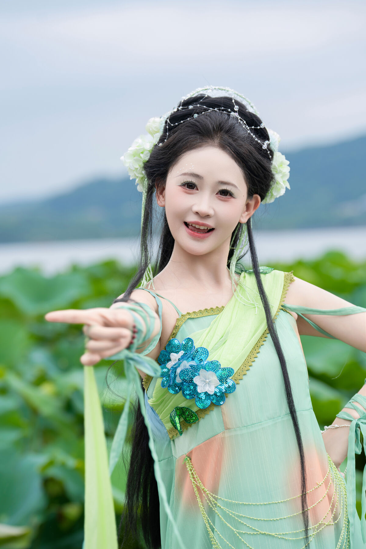 YiTuYu艺图语 Vol.10362 Jiao Yi Zhi Sui Sui