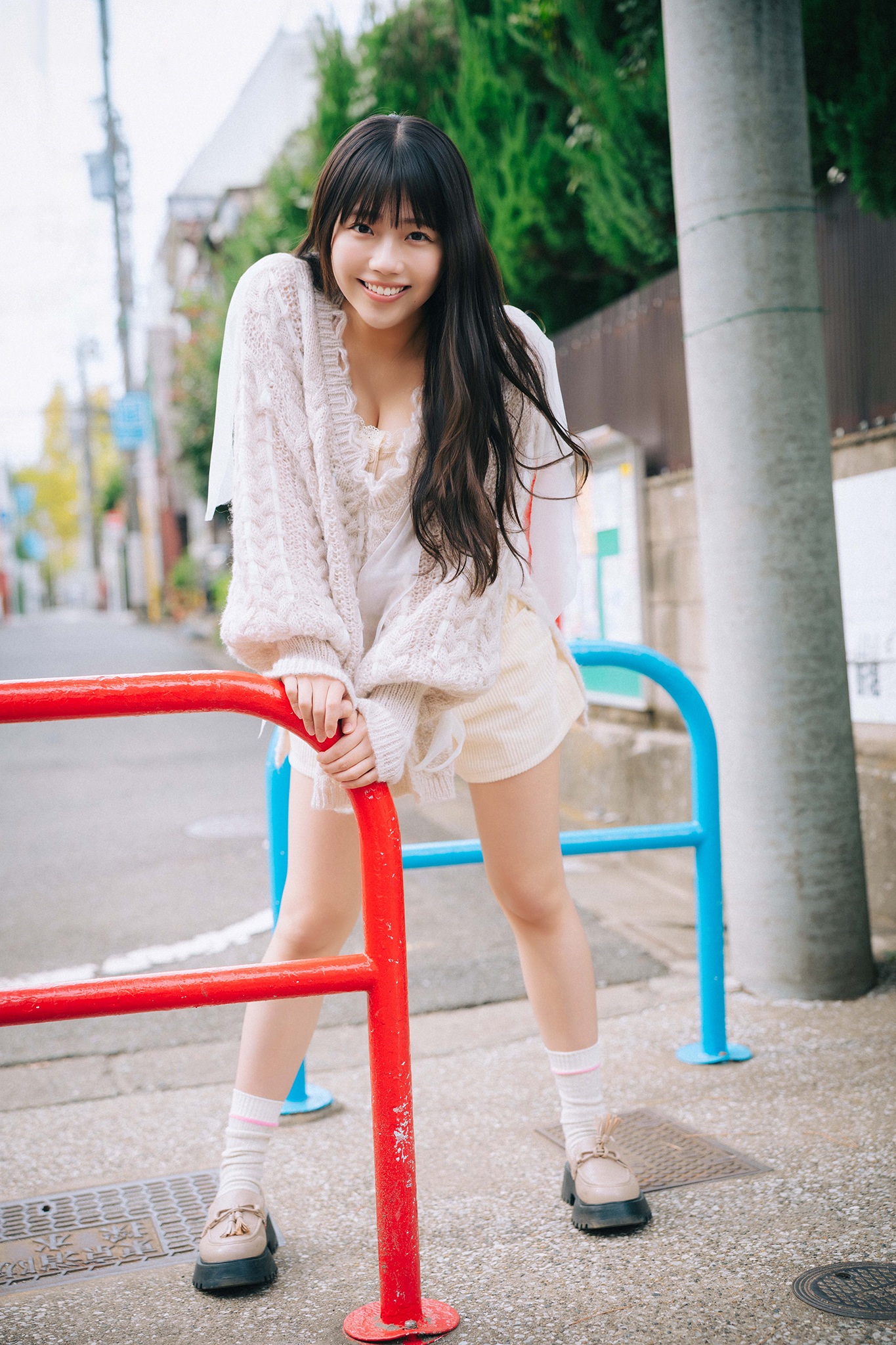 [Photobook] STU48 工藤理子「LOOK ME！！」【ヤングチャンピオンデジグラ】