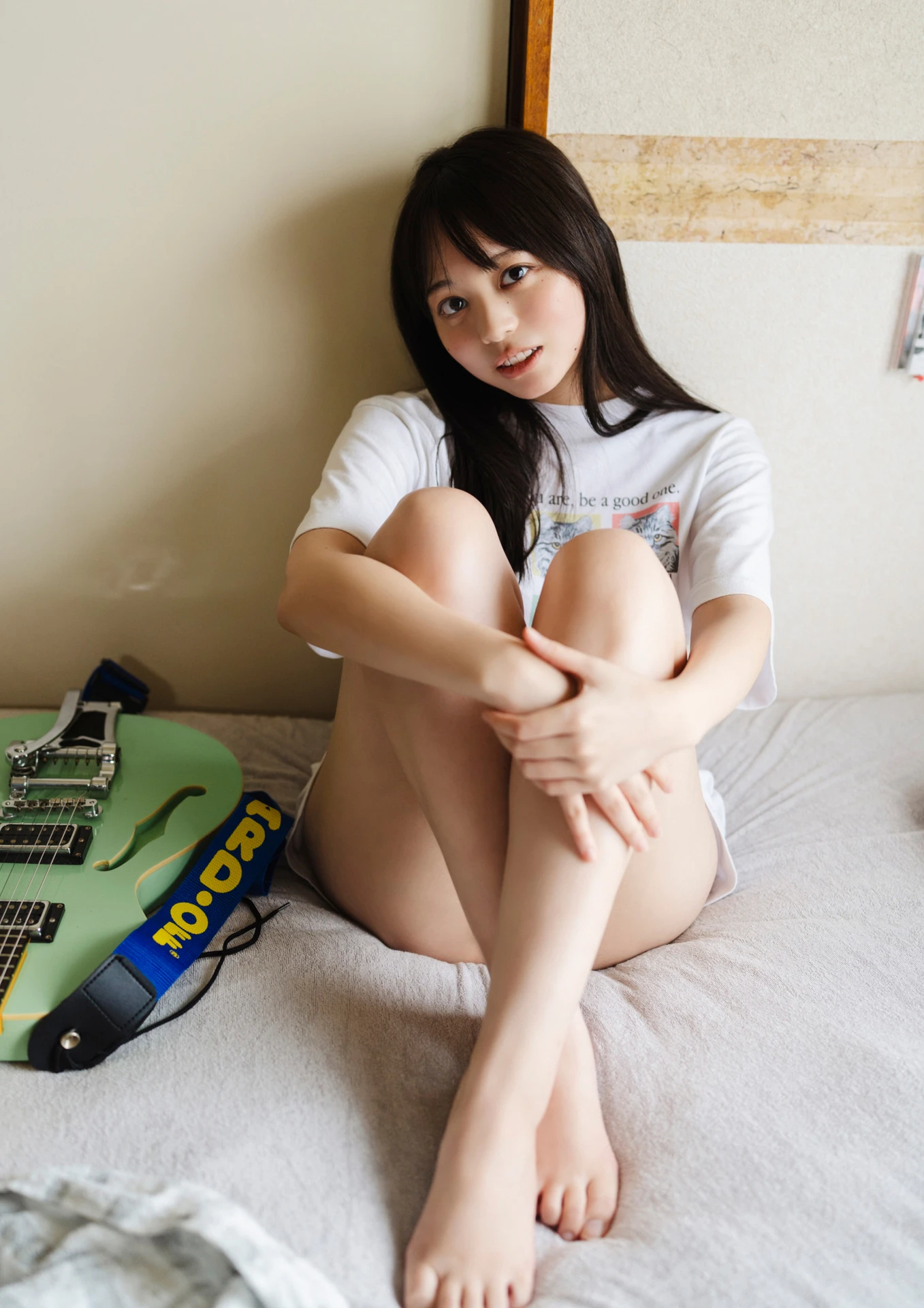 Mai Horai 蓬莱舞, BRODYデジタル写真集 「アイデン＆ティティ」