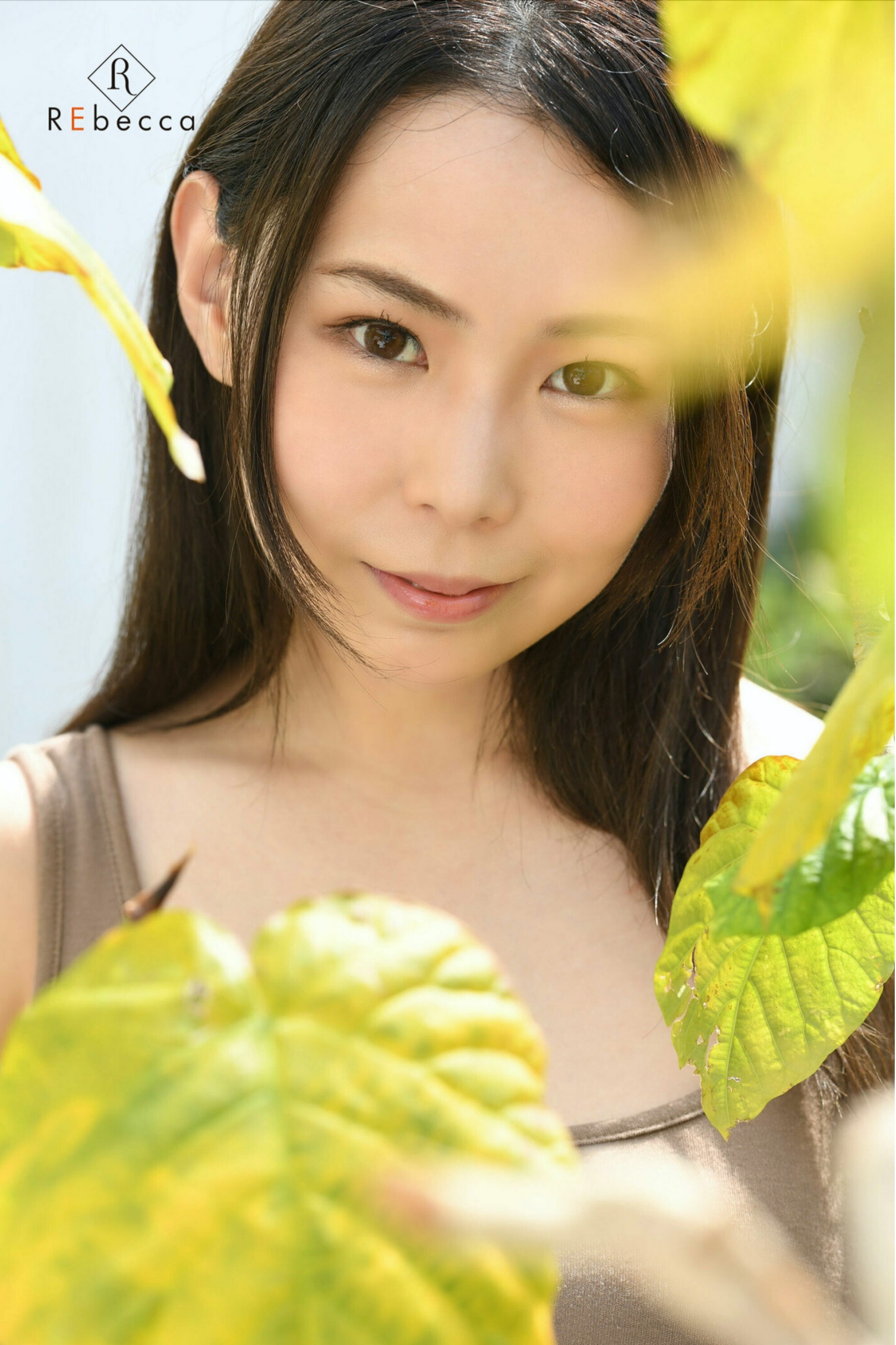 [Photobook] Rebeccaデジタル写真集 Yuria 吉根ゆりあ M Magnificent