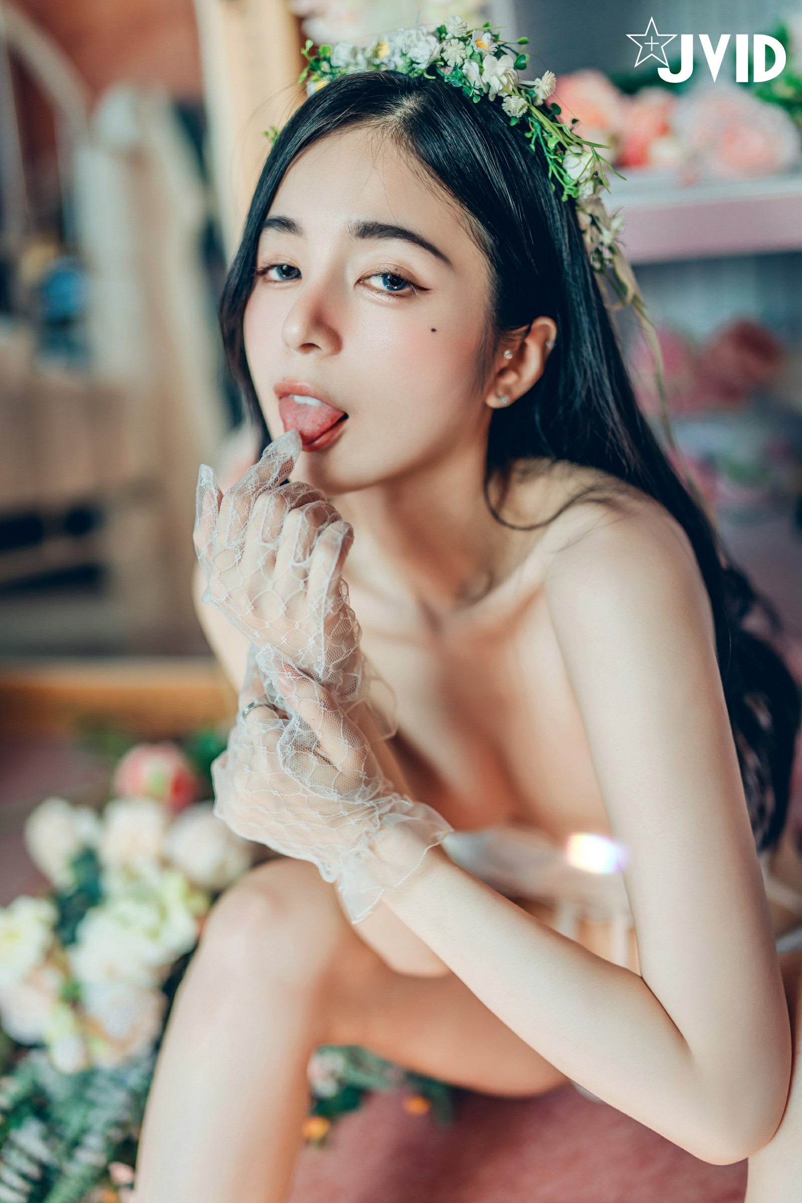 [JVID] 辰辰 – 巨乳嬌妻
