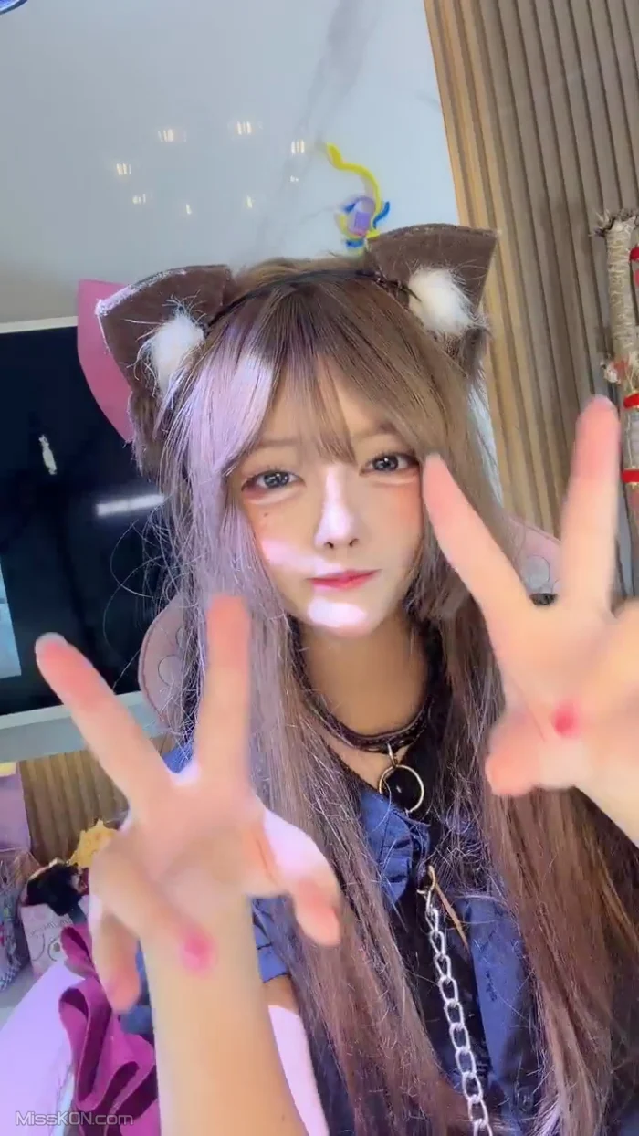 张晚萌: 超可爱萌妹 Cosplay角色扮演 屁股大白浆多 14 张晚萌: 超可爱萌妹 Cosplay角色扮演 屁股大白浆多
