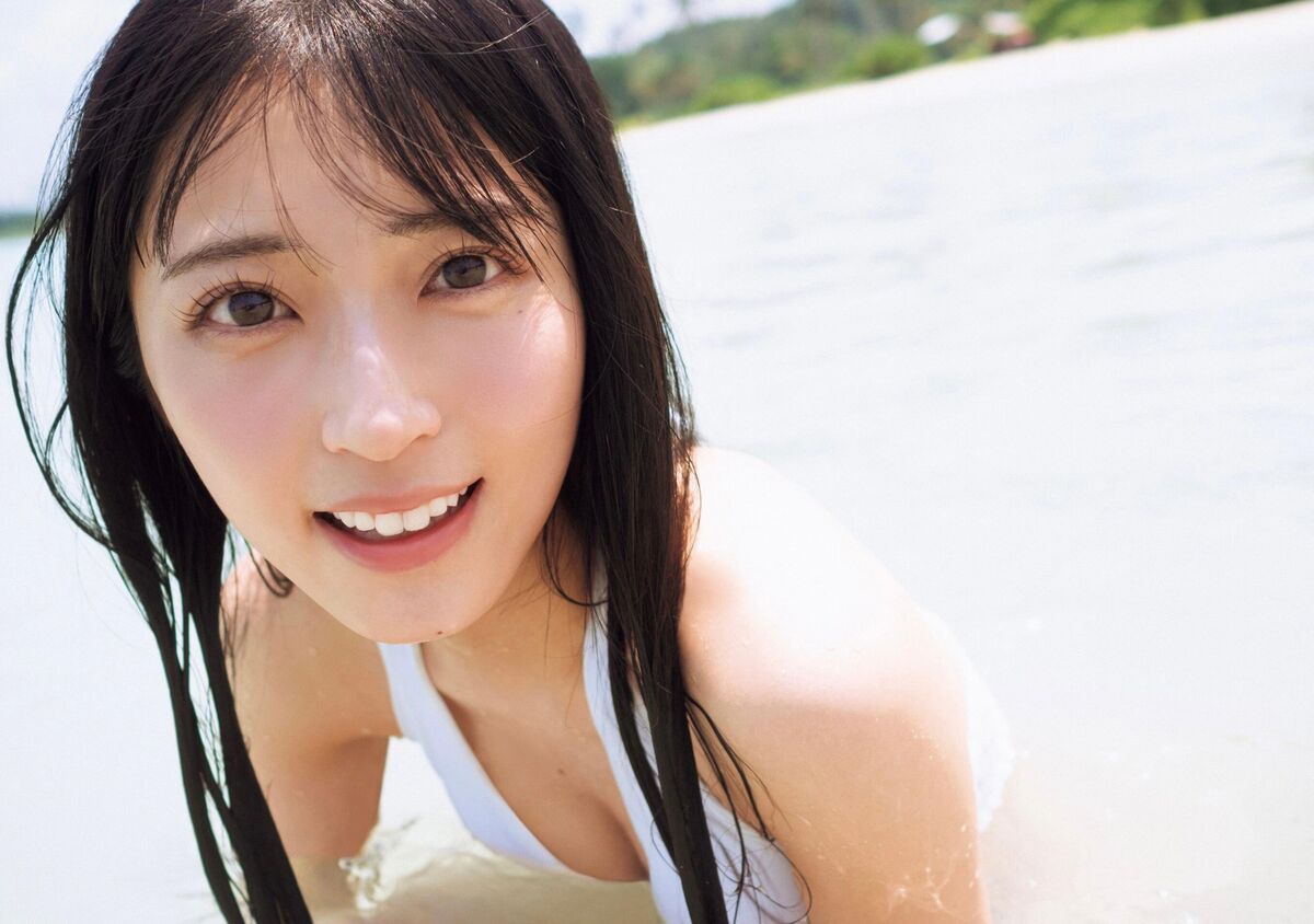Airi Sato 佐藤綺星 - 1st写真集 天使の反射角度 Part01