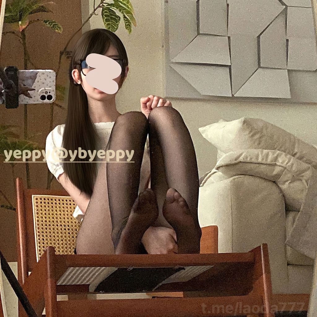 ybyeppy: 贫乳反差小仙女 腰细腿长白虎 53 ybyeppy: 贫乳反差小仙女 腰细腿长白虎