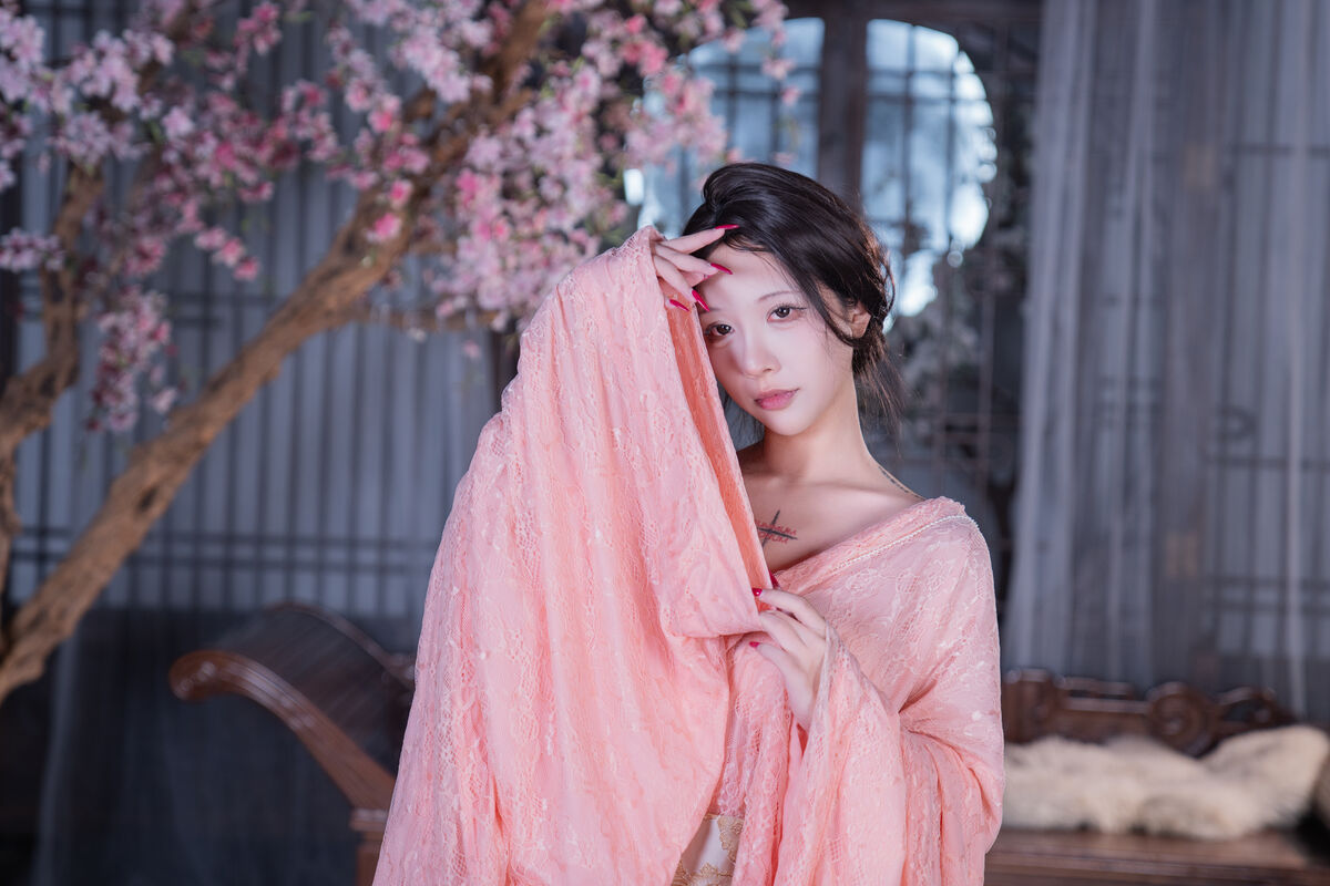 YiTuYu艺图语 Vol.10550 KK Hao E